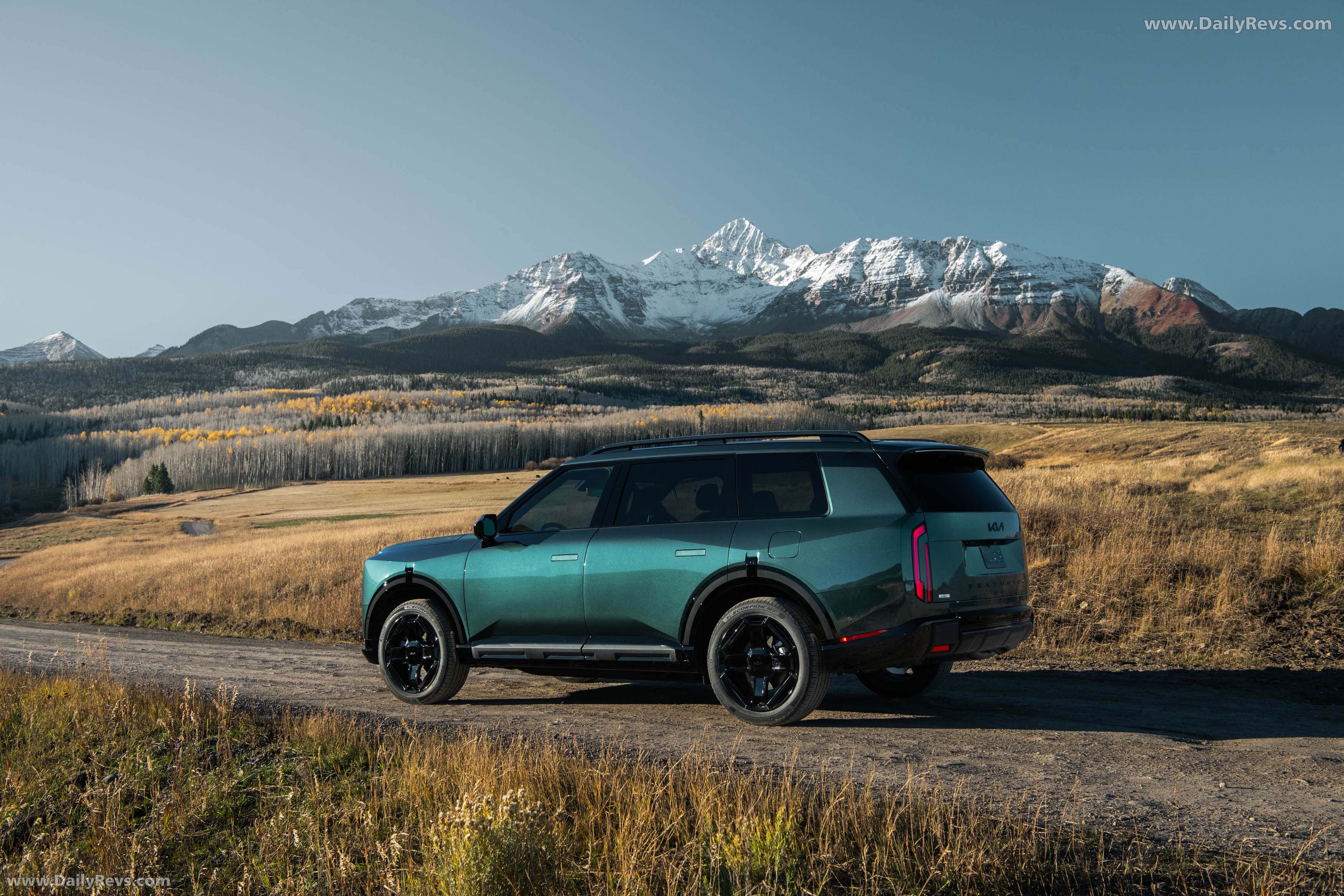 2027 Kia Telluride HEV X-Line Rear View