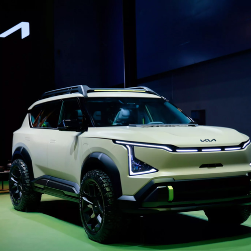 2025 Kia EV5 WKNDR Concept Front View