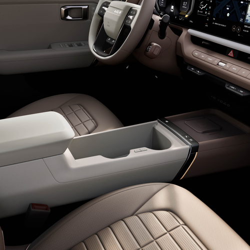 2027 Kia Seltos 4X Interior