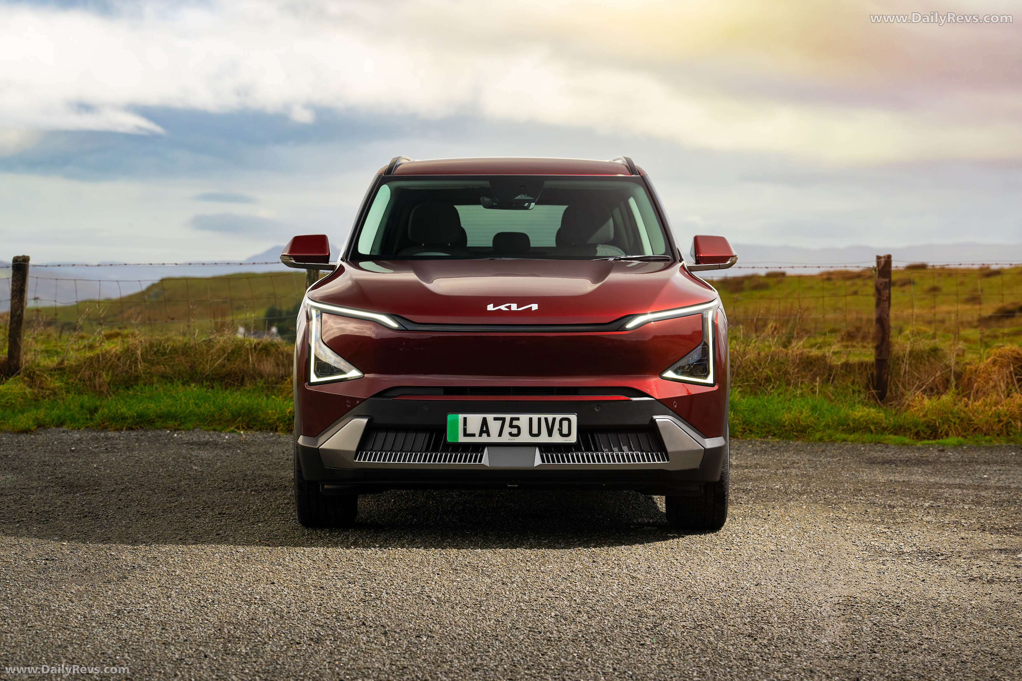 2026 Kia EV5 Air Front View