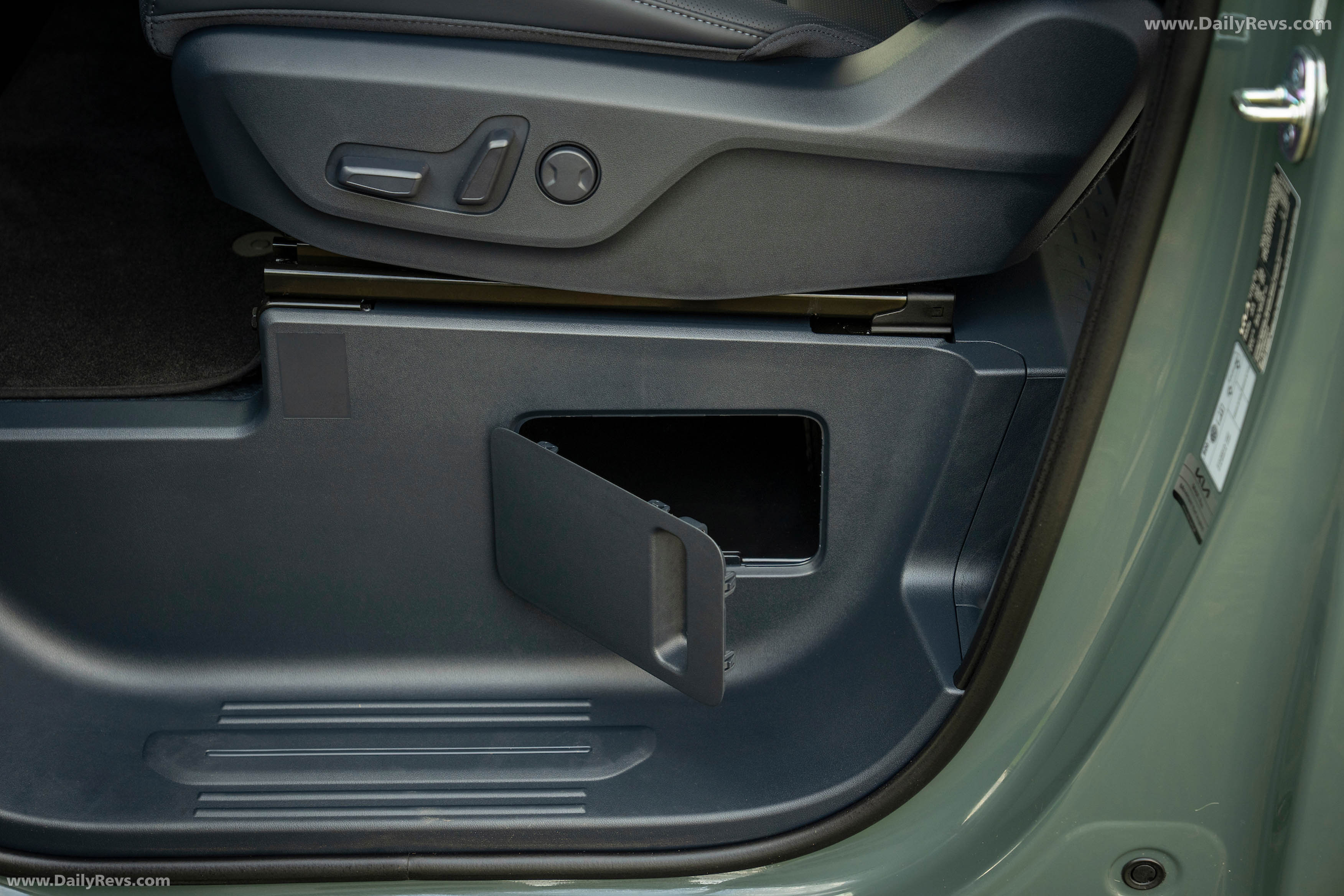 2026 Kia PV5 Passenger UK Version Interior