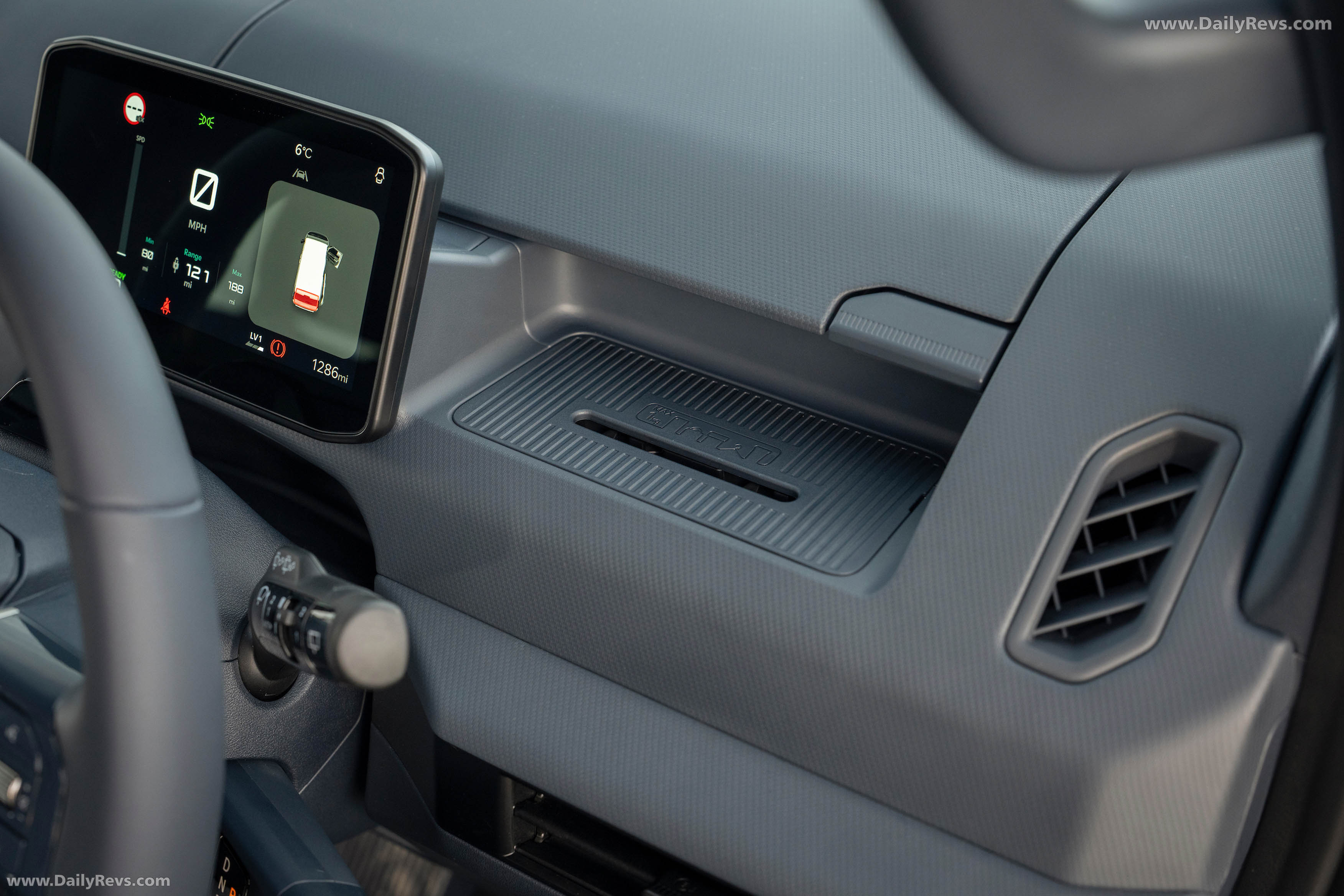 2026 Kia PV5 Passenger UK Version Interior