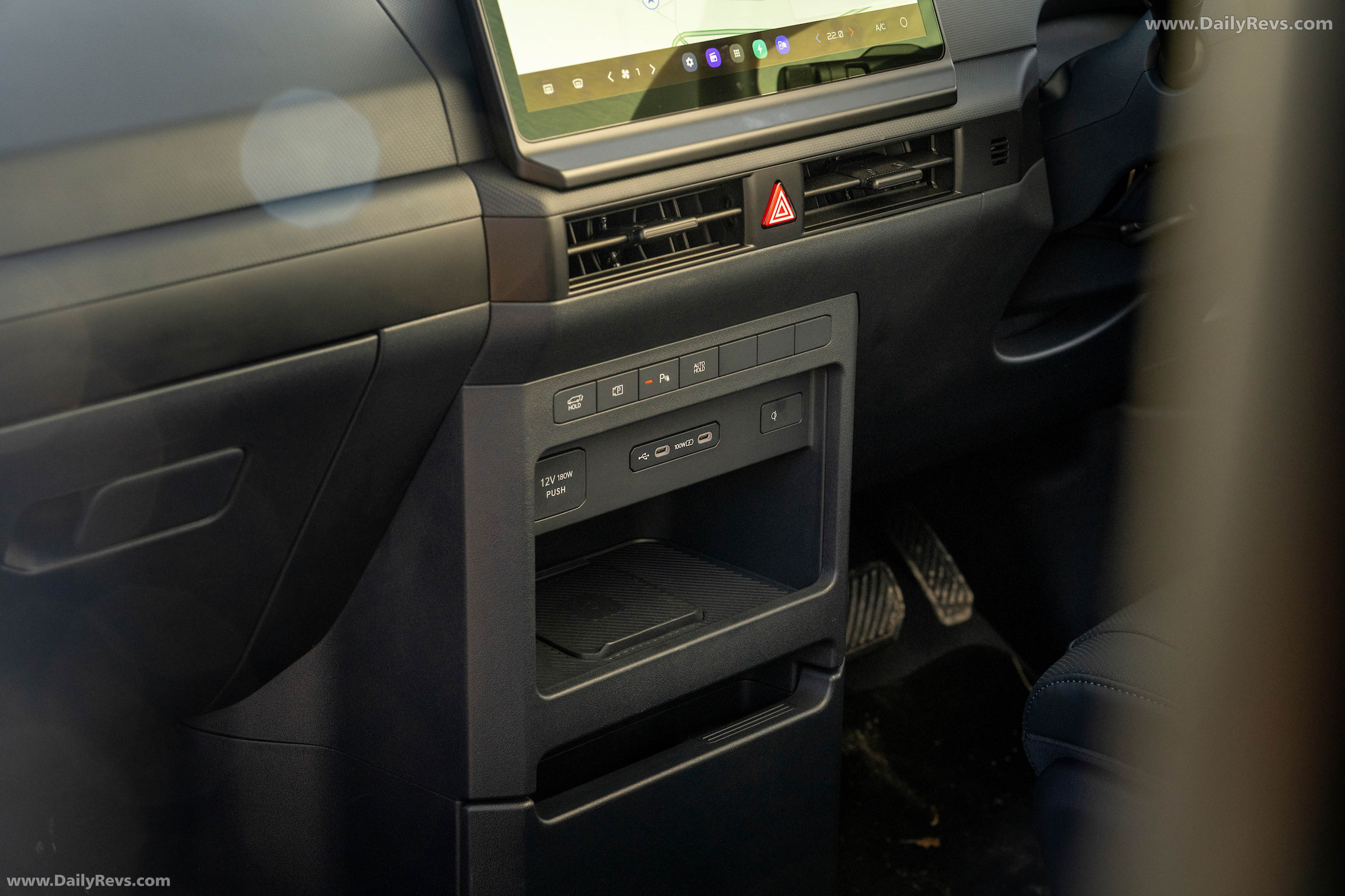 2026 Kia PV5 Passenger UK Version Interior