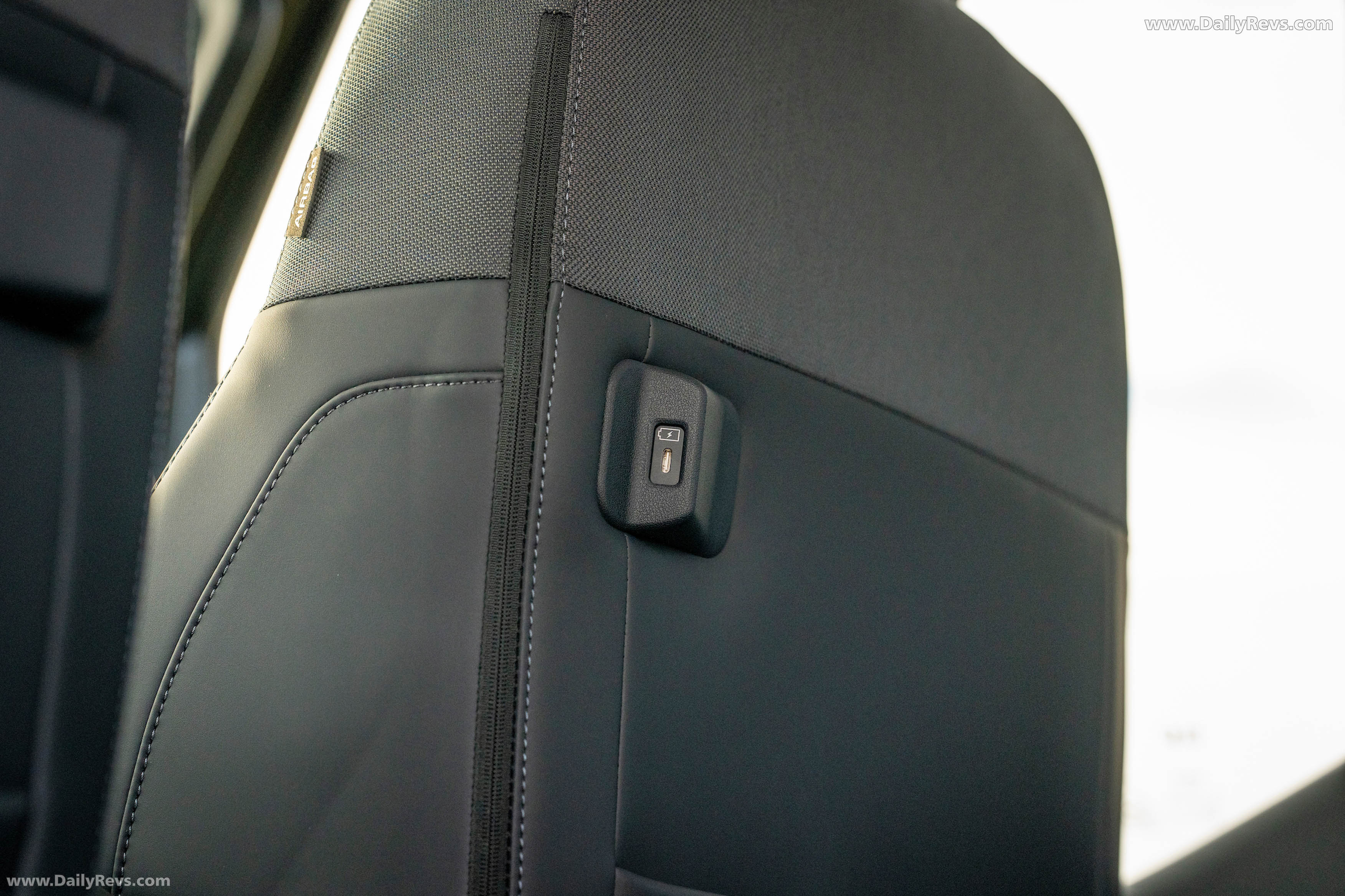 2026 Kia PV5 Passenger UK Version Interior