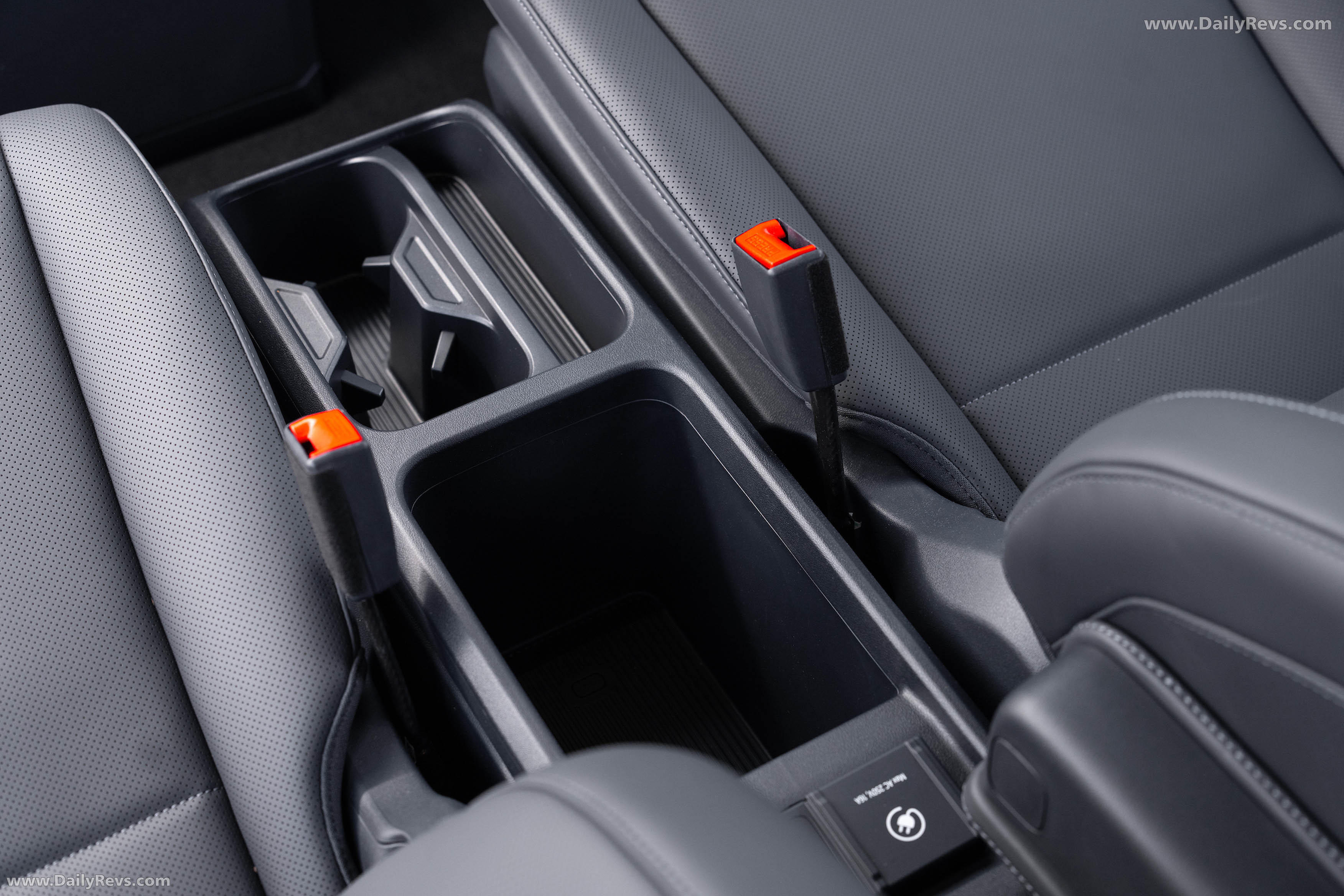 2026 Kia PV5 Passenger UK Version Interior