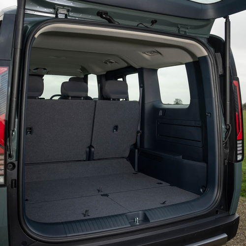 2026 Kia PV5 Passenger UK Version Interior