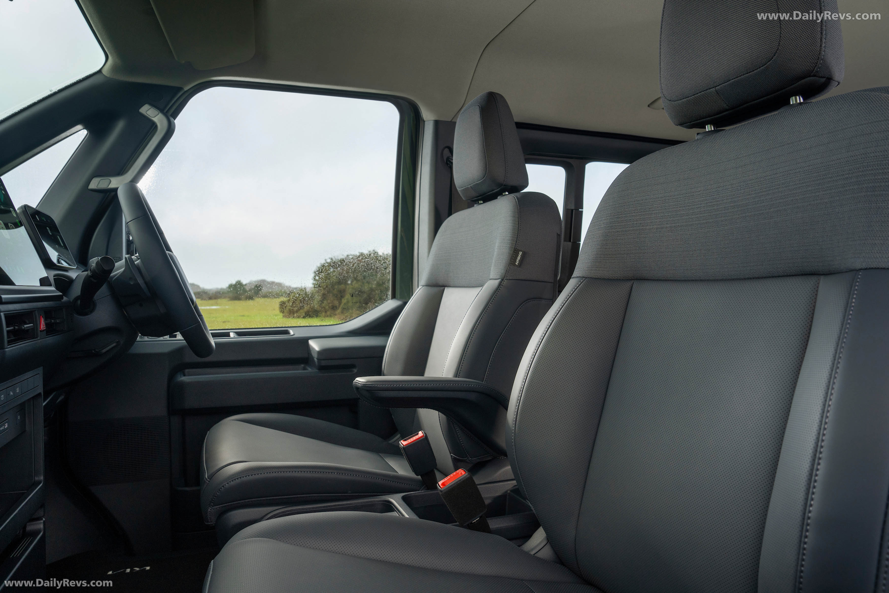 2026 Kia PV5 Passenger UK Version Interior