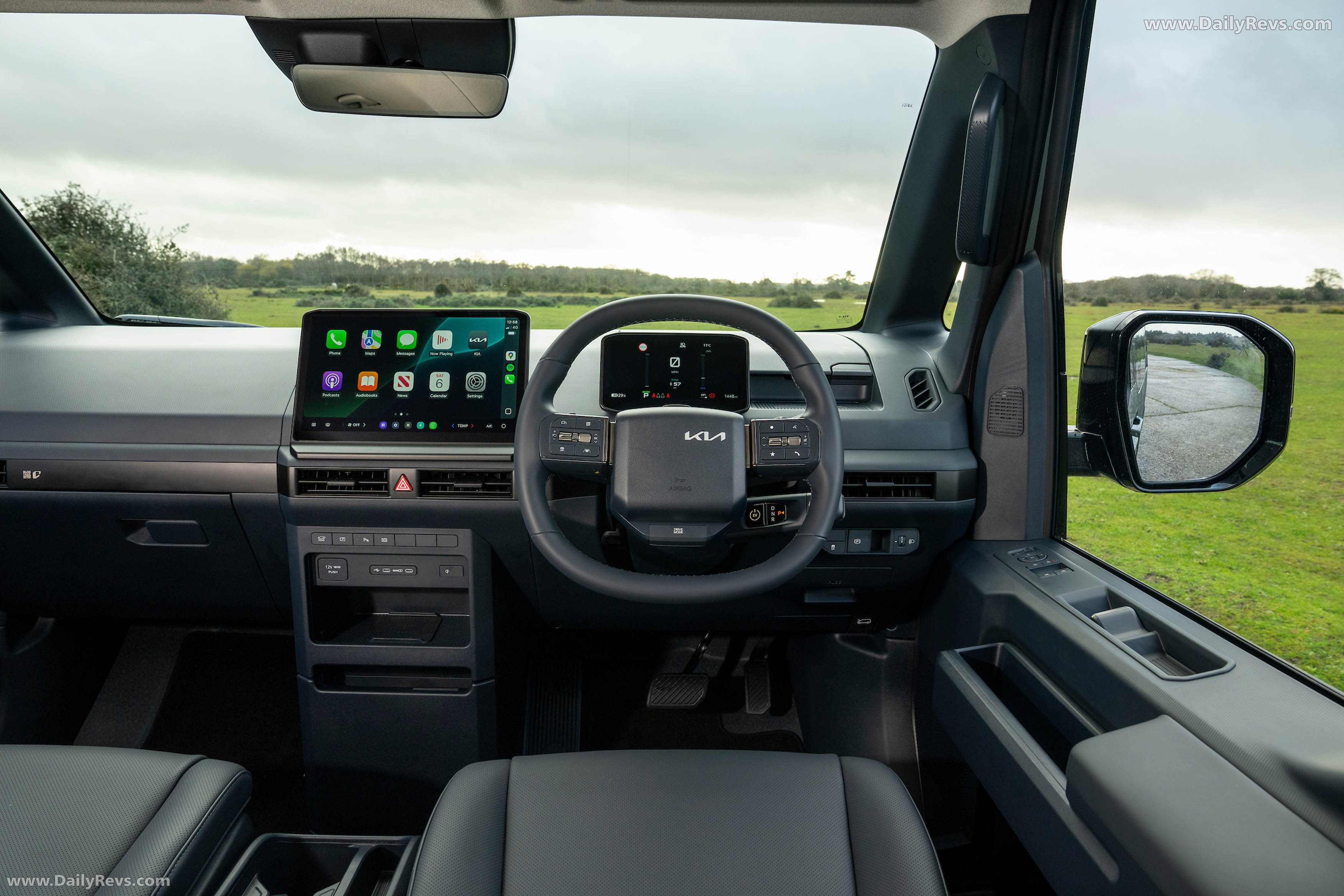 2026 Kia PV5 Passenger UK Version Interior