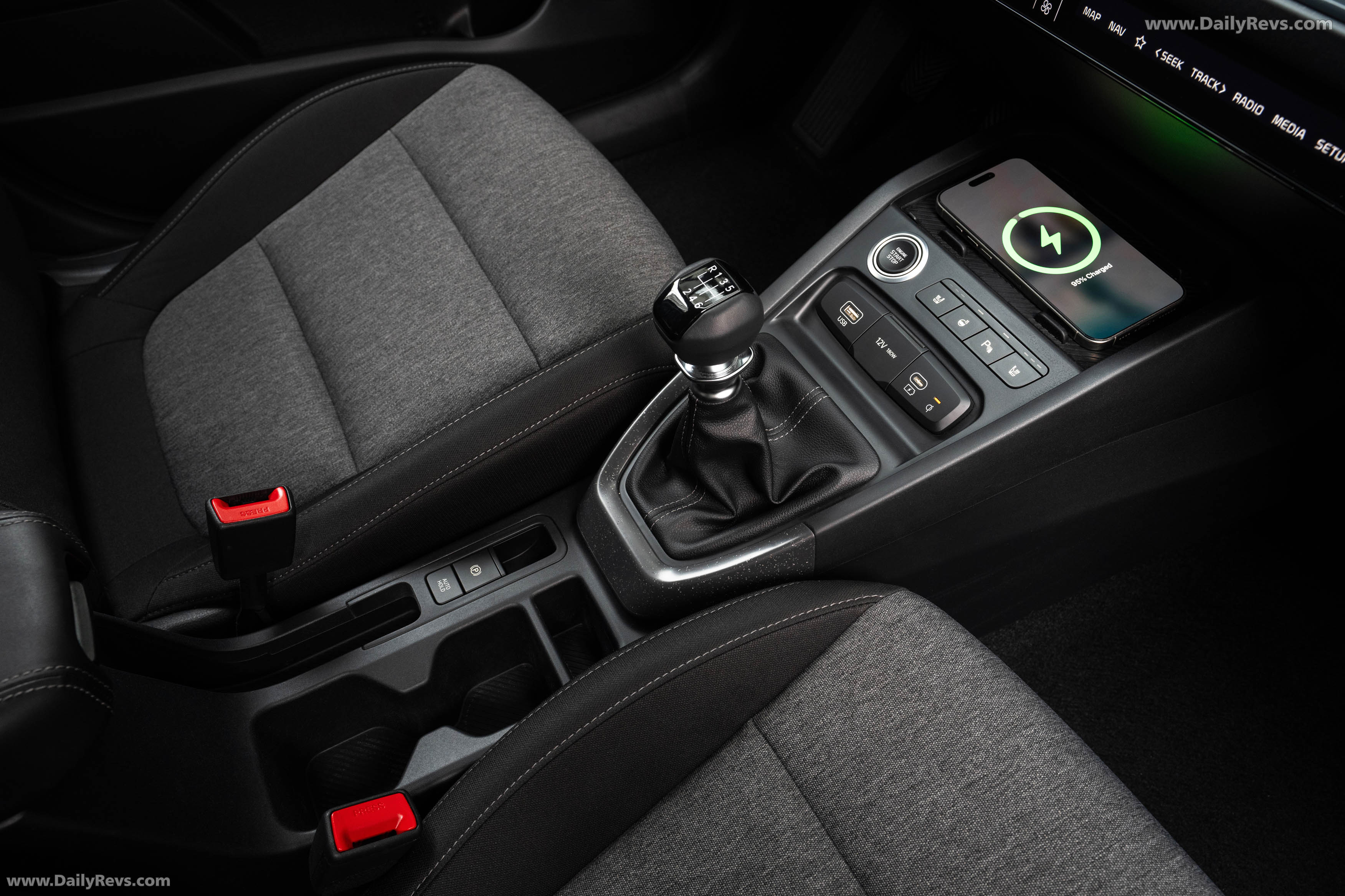 2026 Kia Stonic Baseline European Version Interior