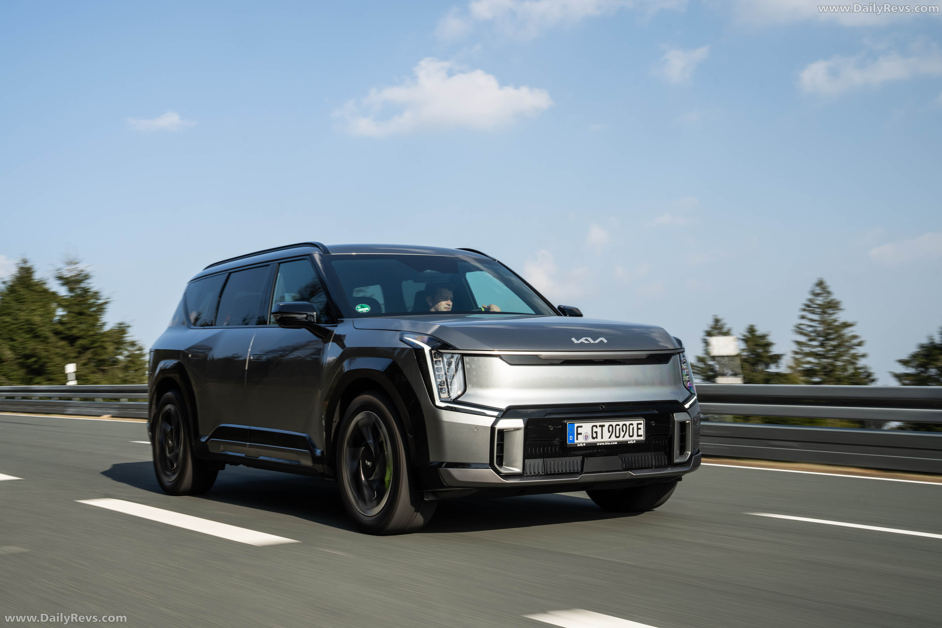 2026 Kia EV9 GT European Version Front View