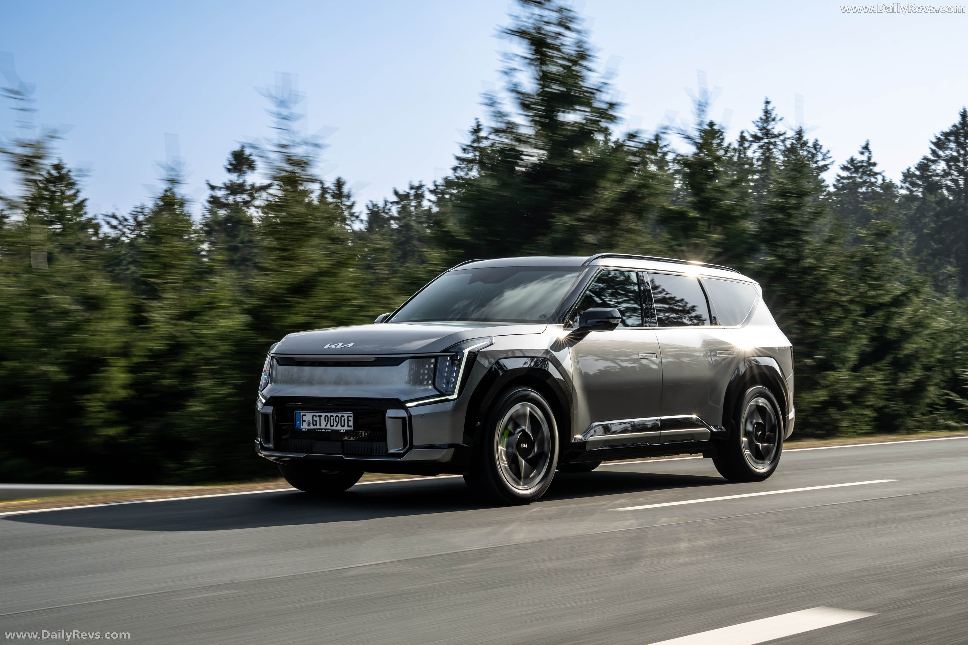 2026 Kia EV9 GT European Version Front View