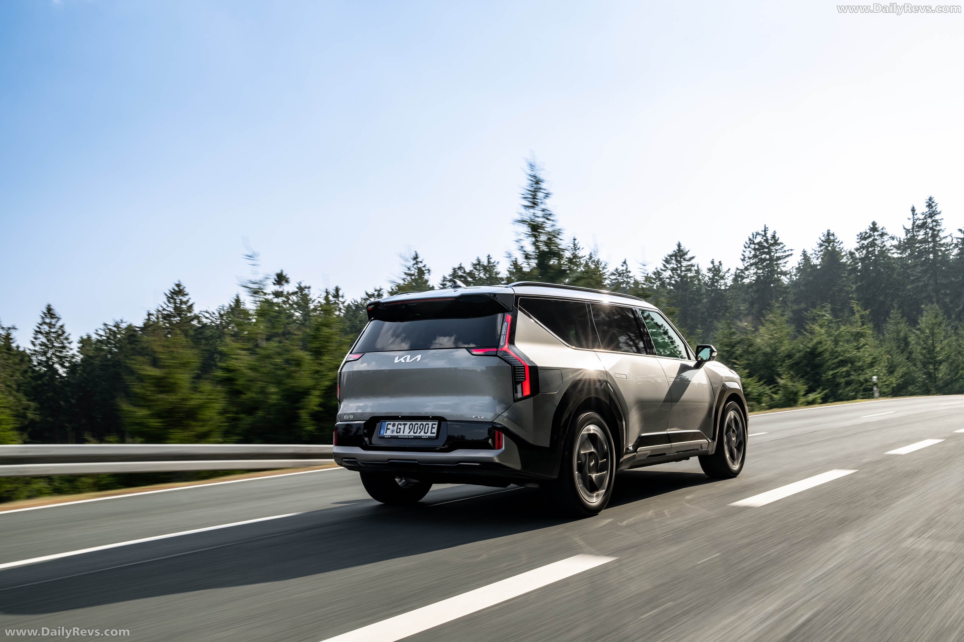 2026 Kia EV9 GT European Version Rear View