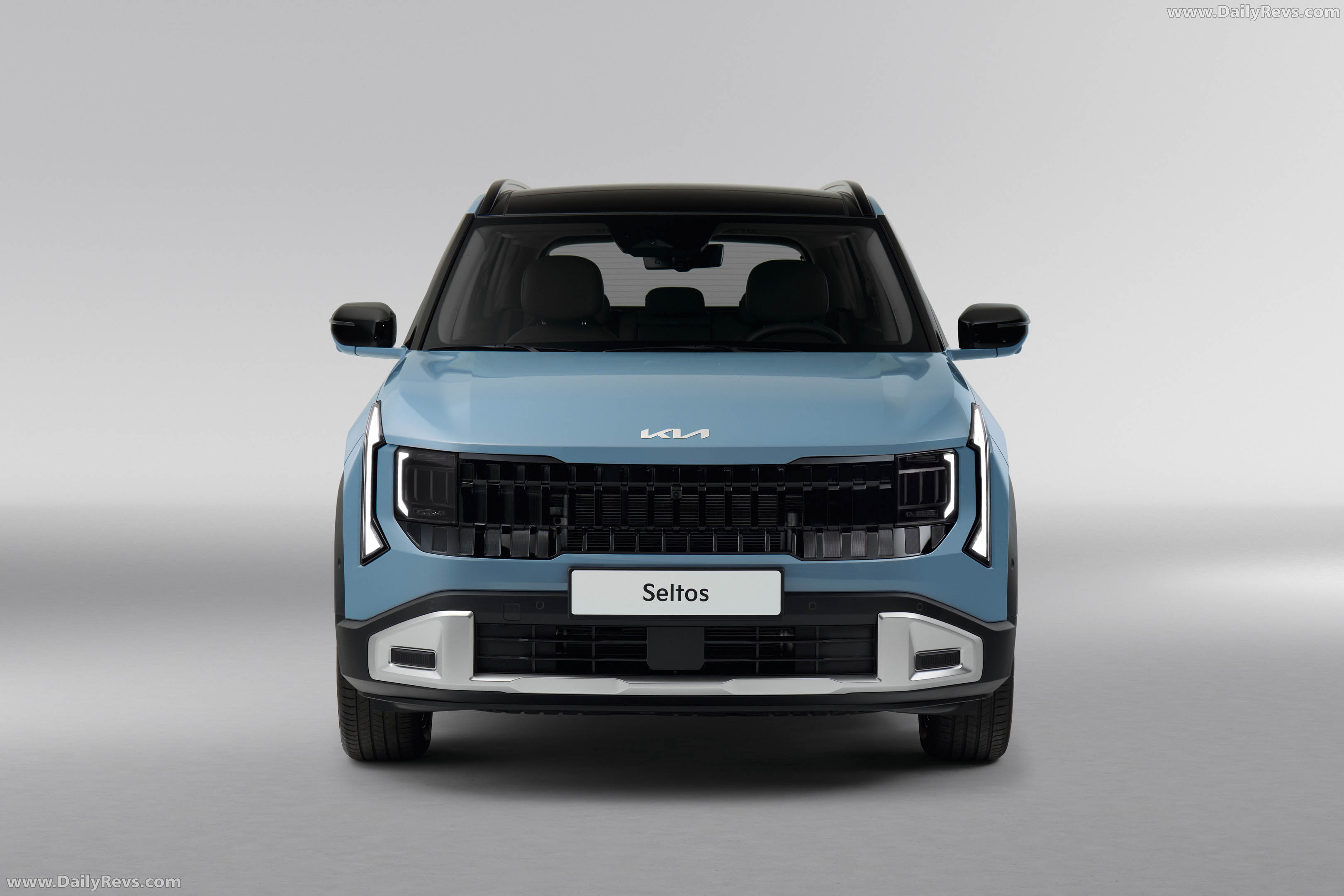 2027 Kia Seltos Baseline Front View