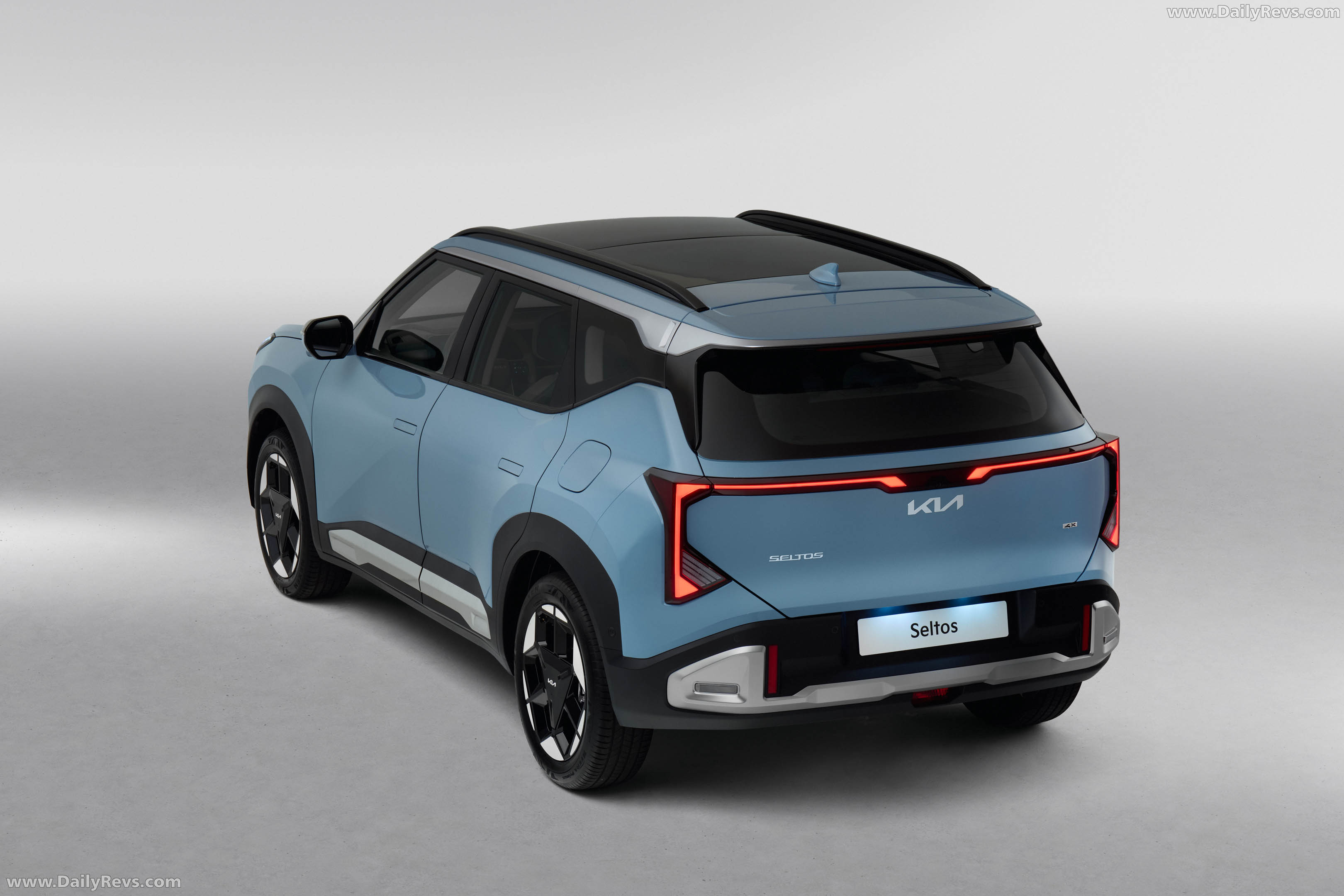 2027 Kia Seltos Baseline Rear View