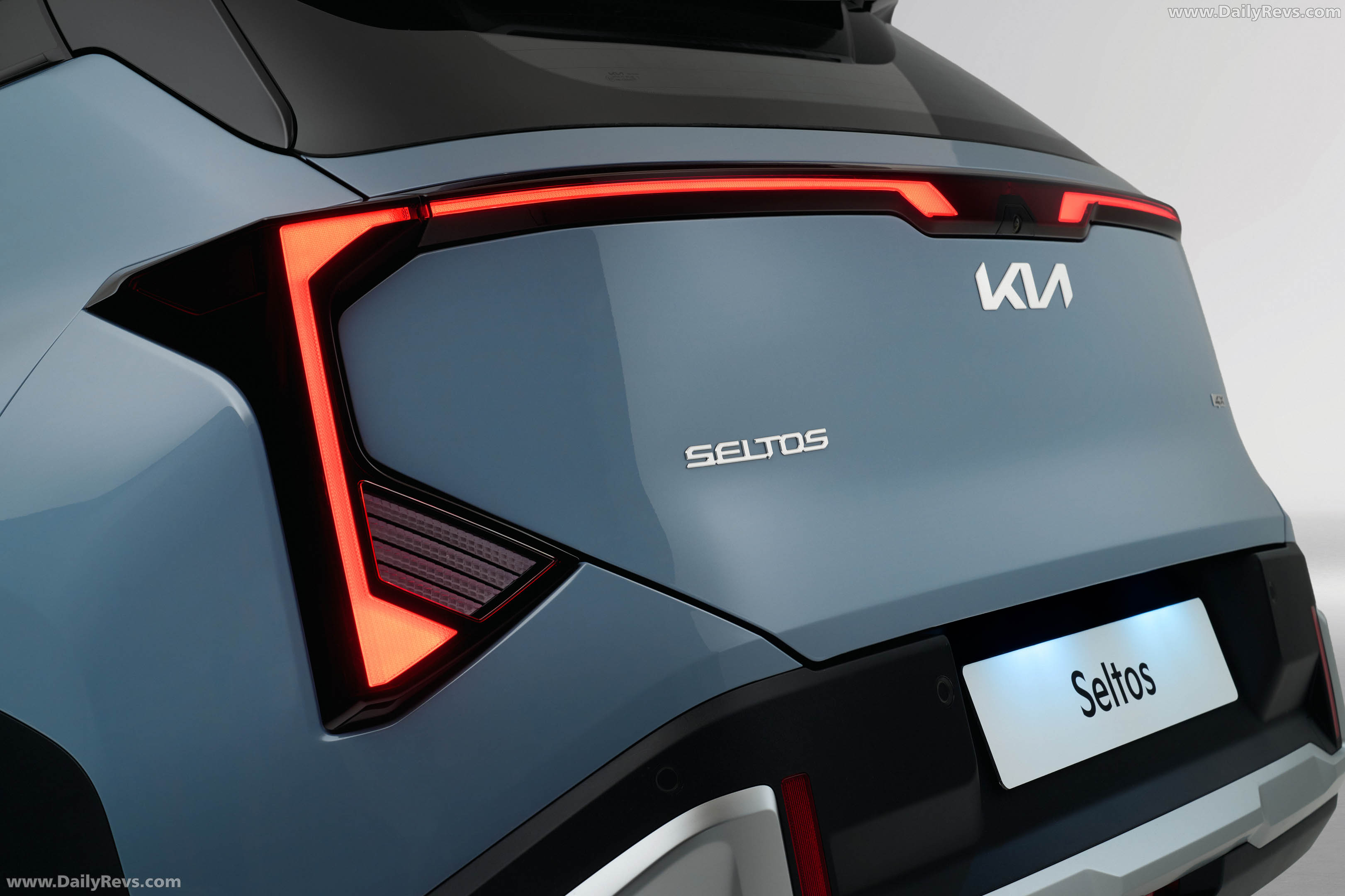 2027 Kia Seltos Baseline Exterior