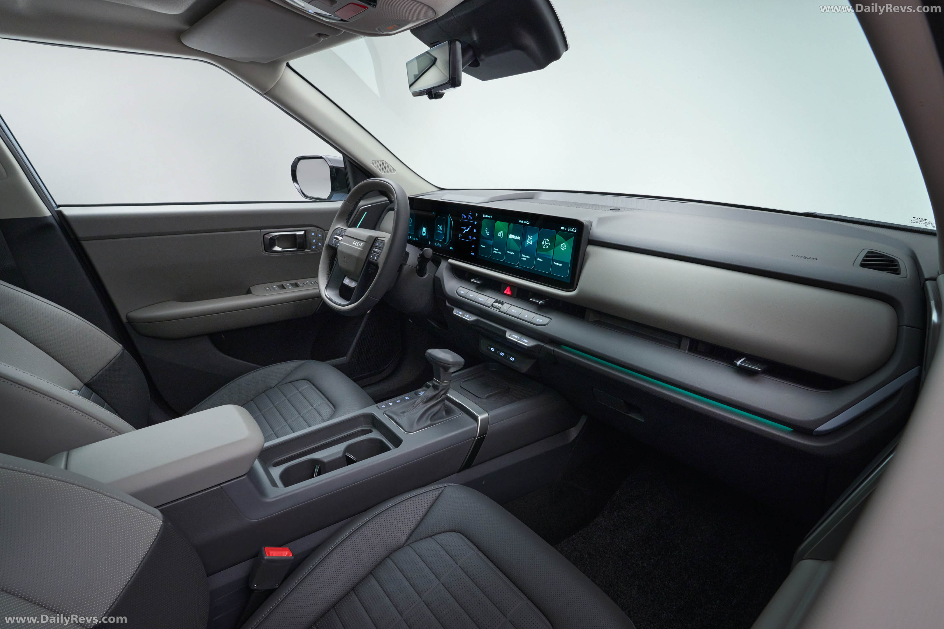 2027 Kia Seltos Baseline Interior