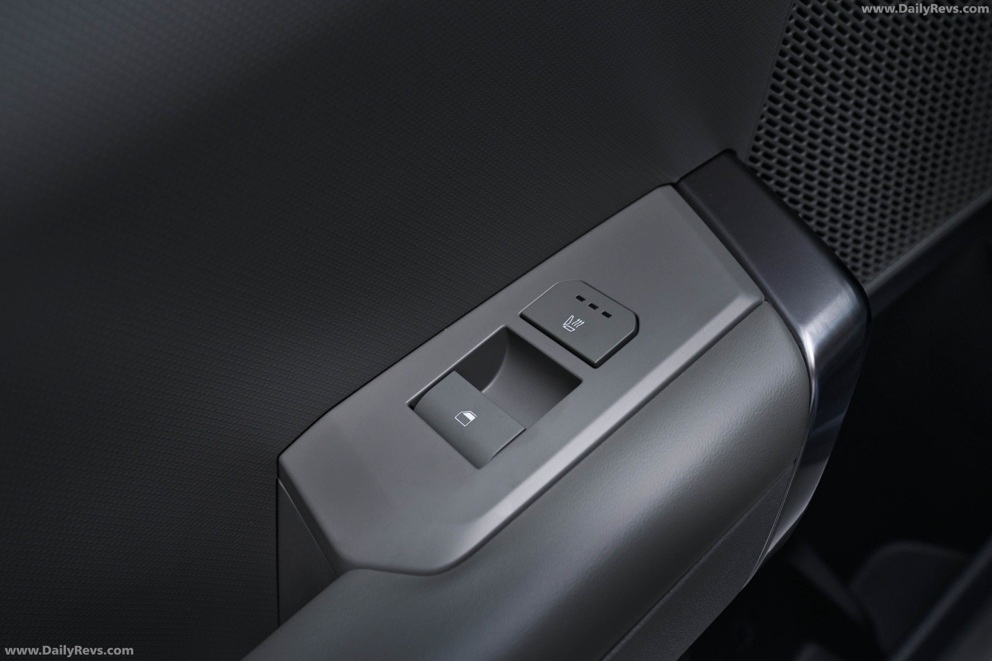2027 Kia Seltos Baseline Interior