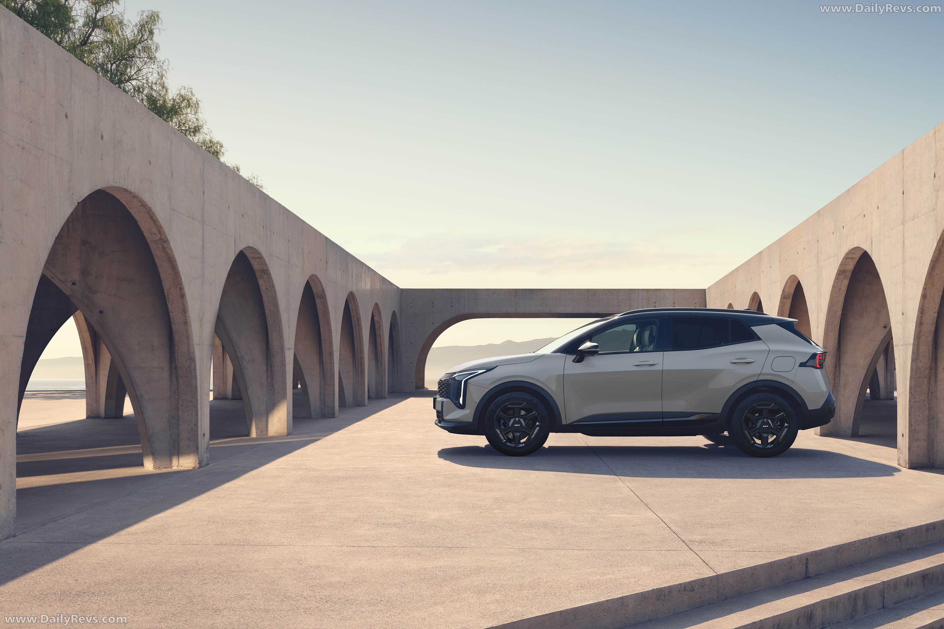 2026 Kia Sportage Black Edition Side View