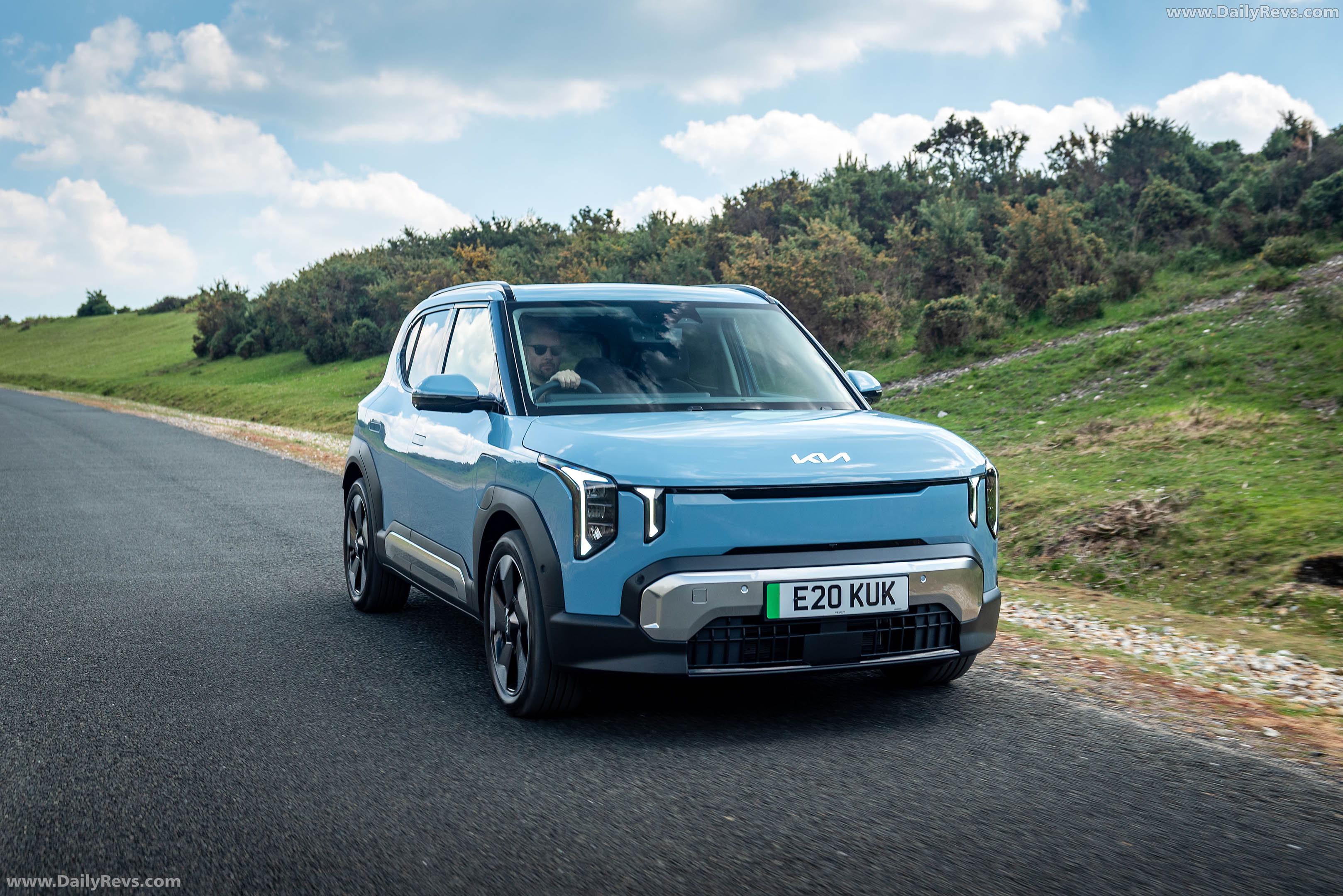 2027 Kia EV2 UK Version Front View