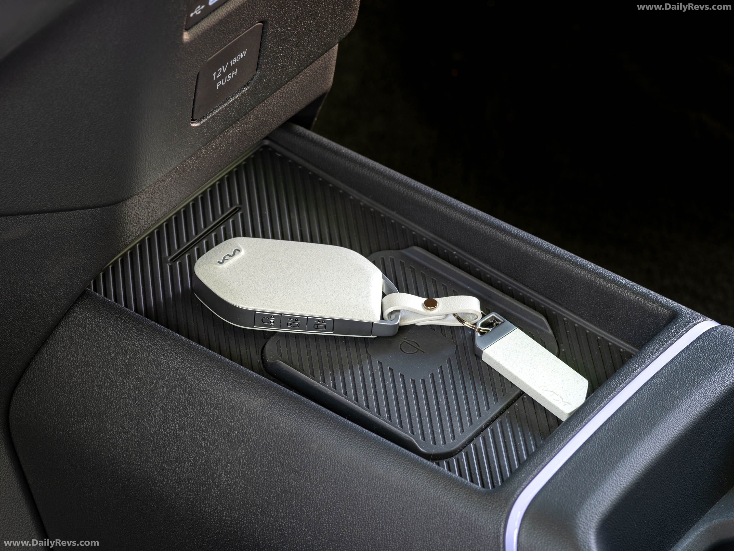 2027 Kia EV2 UK Version Interior