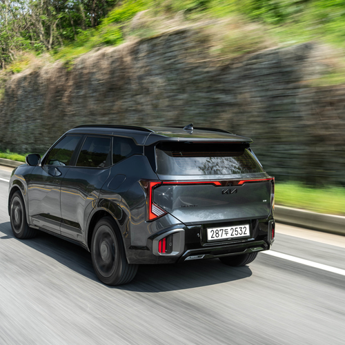 2027 Kia Seltos HEV X-Line Gravity Grey Rear View