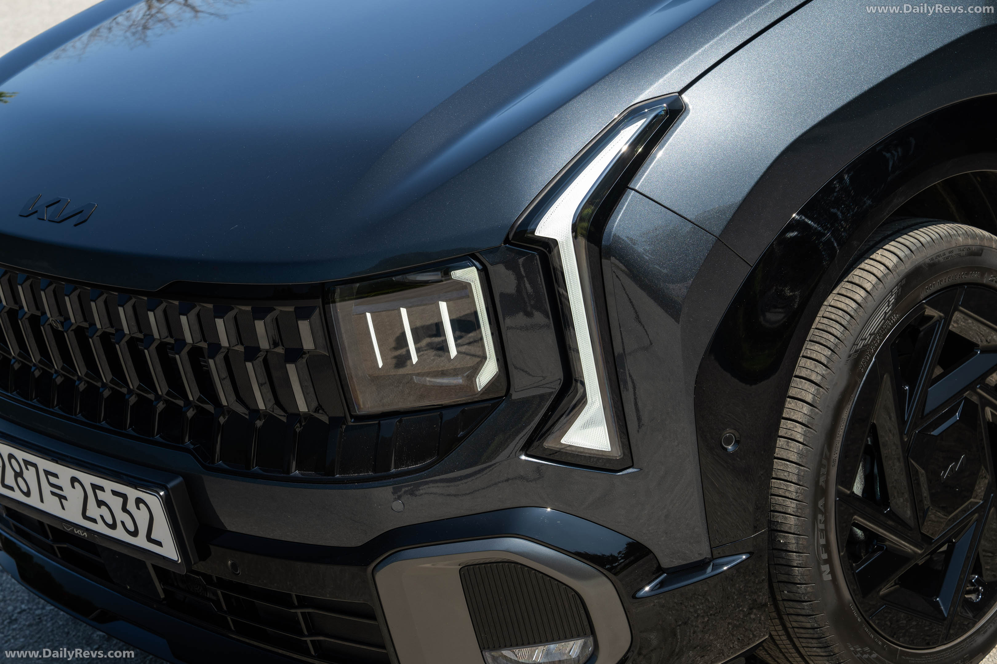 2027 Kia Seltos HEV X-Line Gravity Grey Exterior