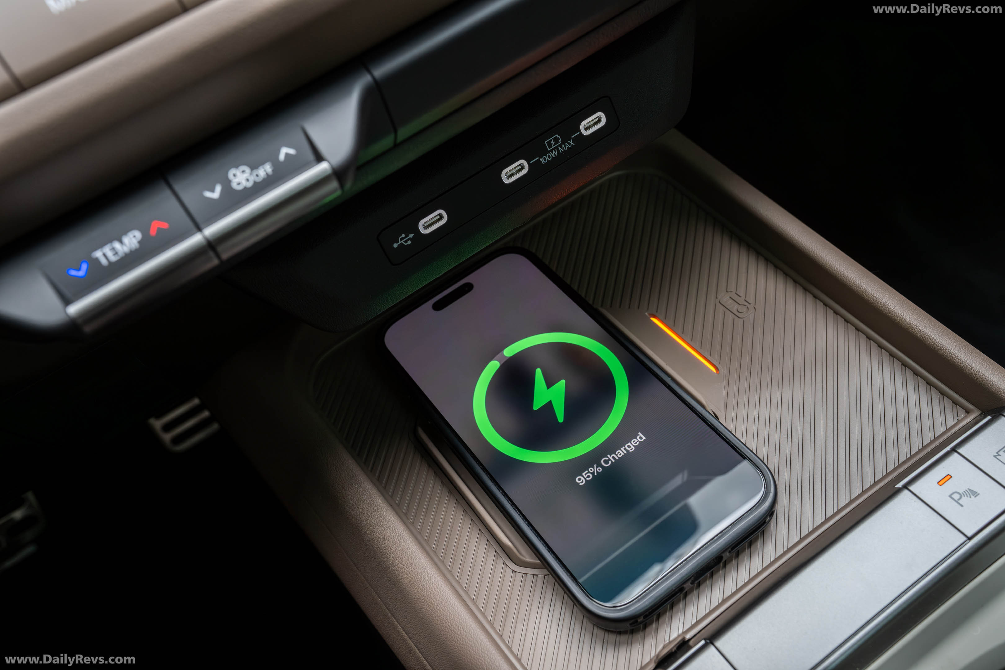 2027 Kia Seltos HEV X-Line Gravity Grey Interior