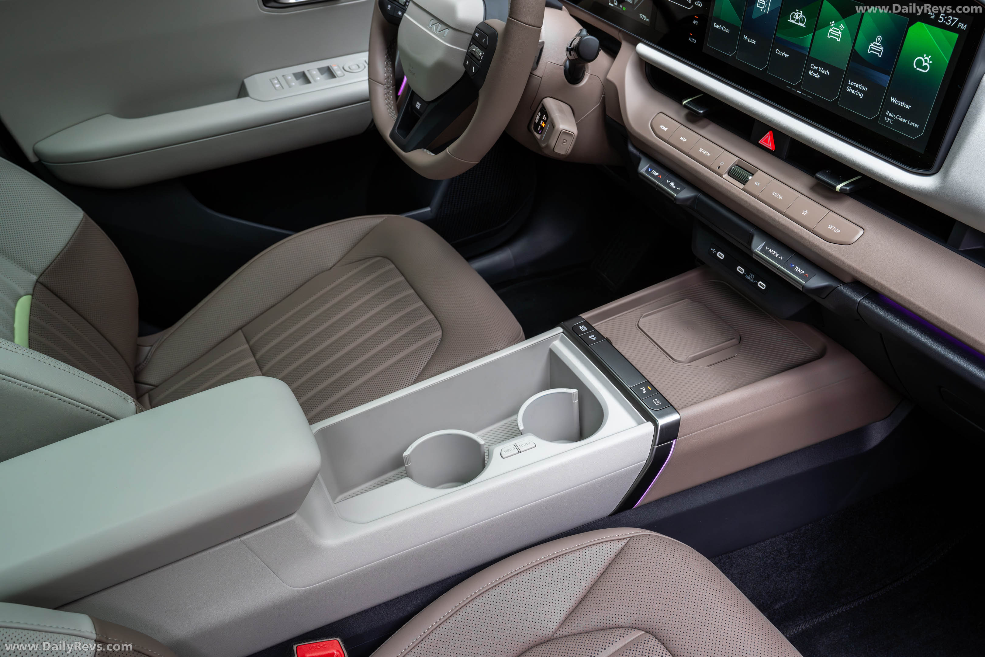 2027 Kia Seltos HEV X-Line Gravity Grey Interior