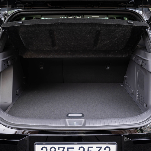 2027 Kia Seltos HEV X-Line Gravity Grey Interior