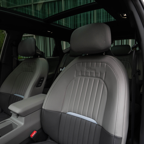 2027 Kia Seltos HEV X-Line Gravity Grey Interior