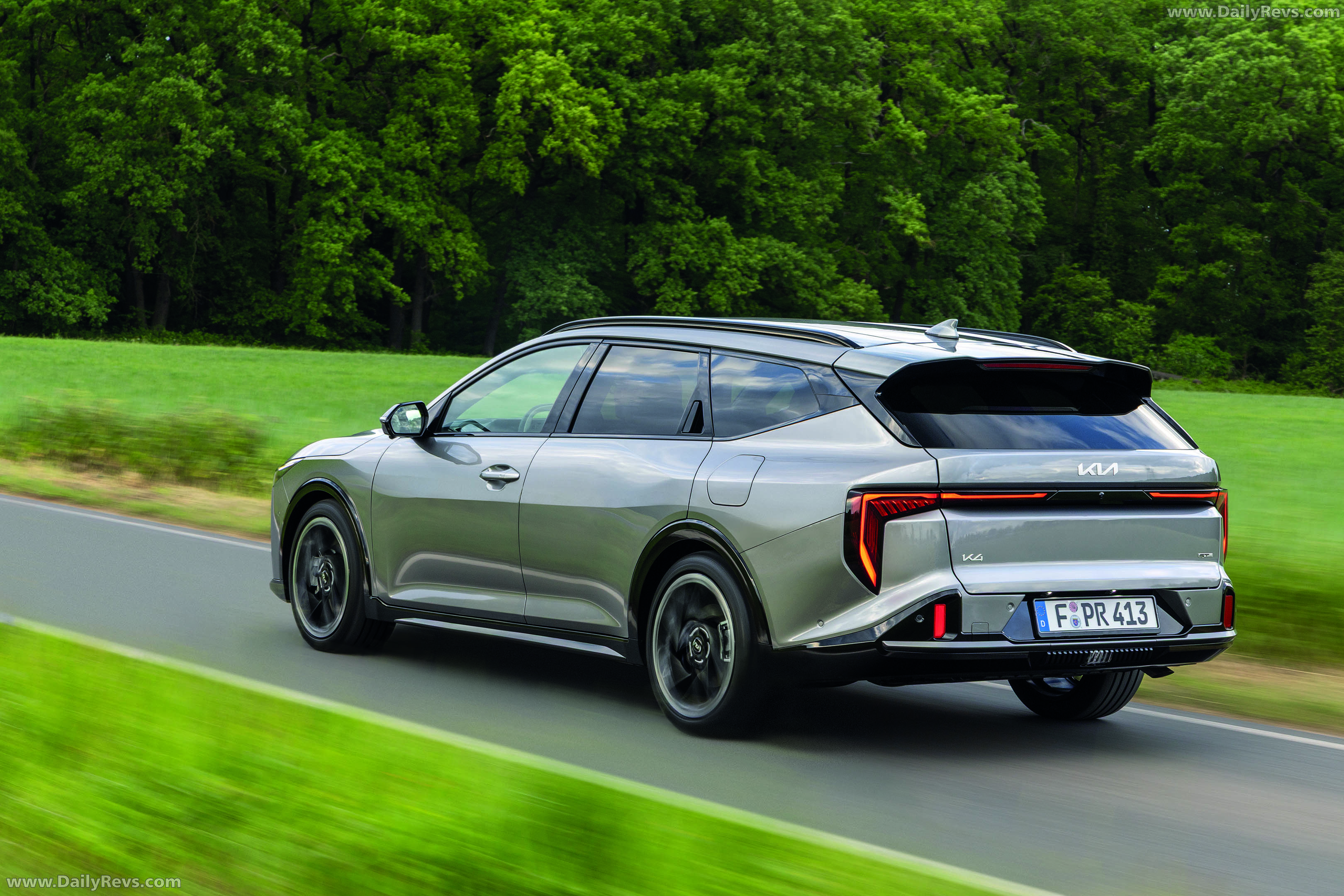 2027 Kia K4 Sportswagon GT-Line Rear View