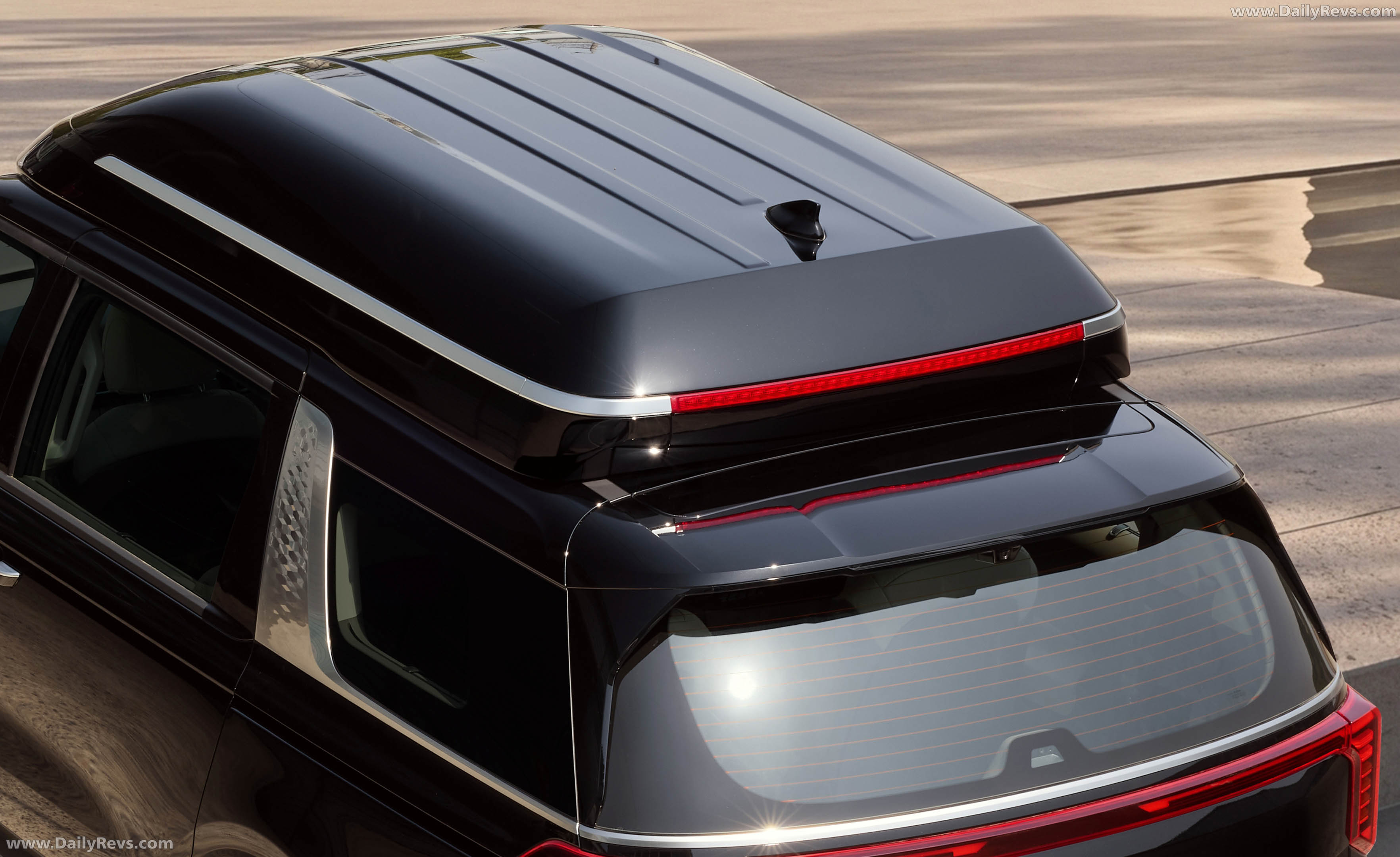 2026 Kia Carnival High Loop Exterior
