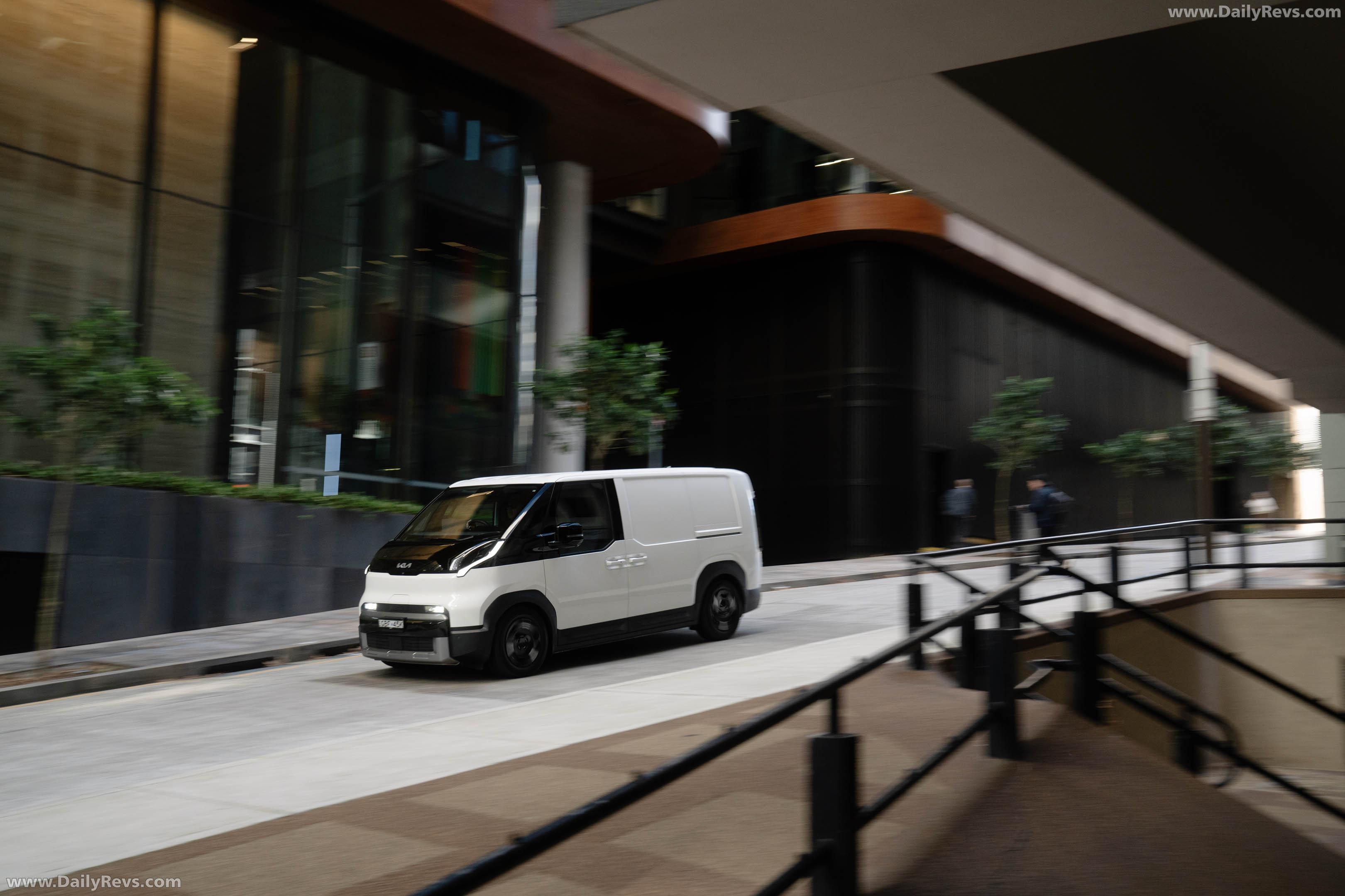 2026 Kia PV5 Cargo Australian Version Front View