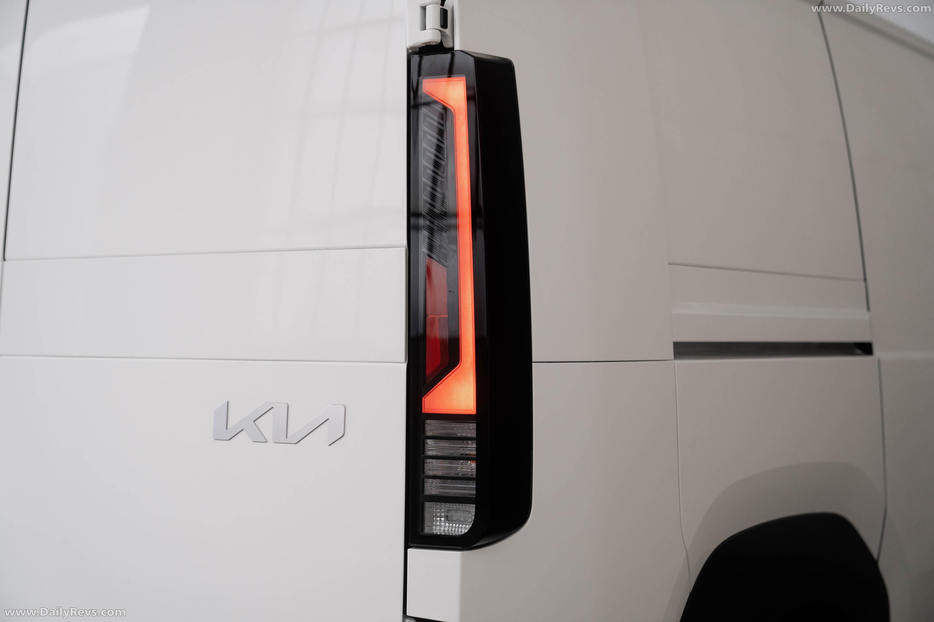 2026 Kia PV5 Cargo Australian Version Exterior