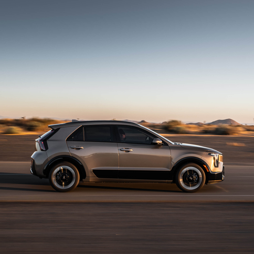 2027 Kia Niro Side View