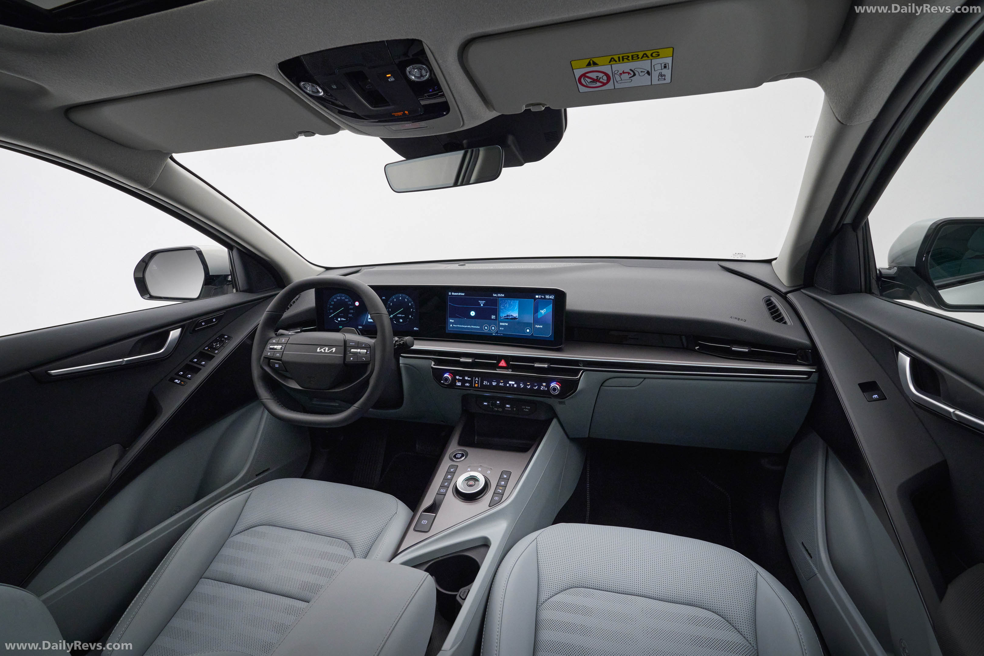 2027 Kia Niro European Version Interior