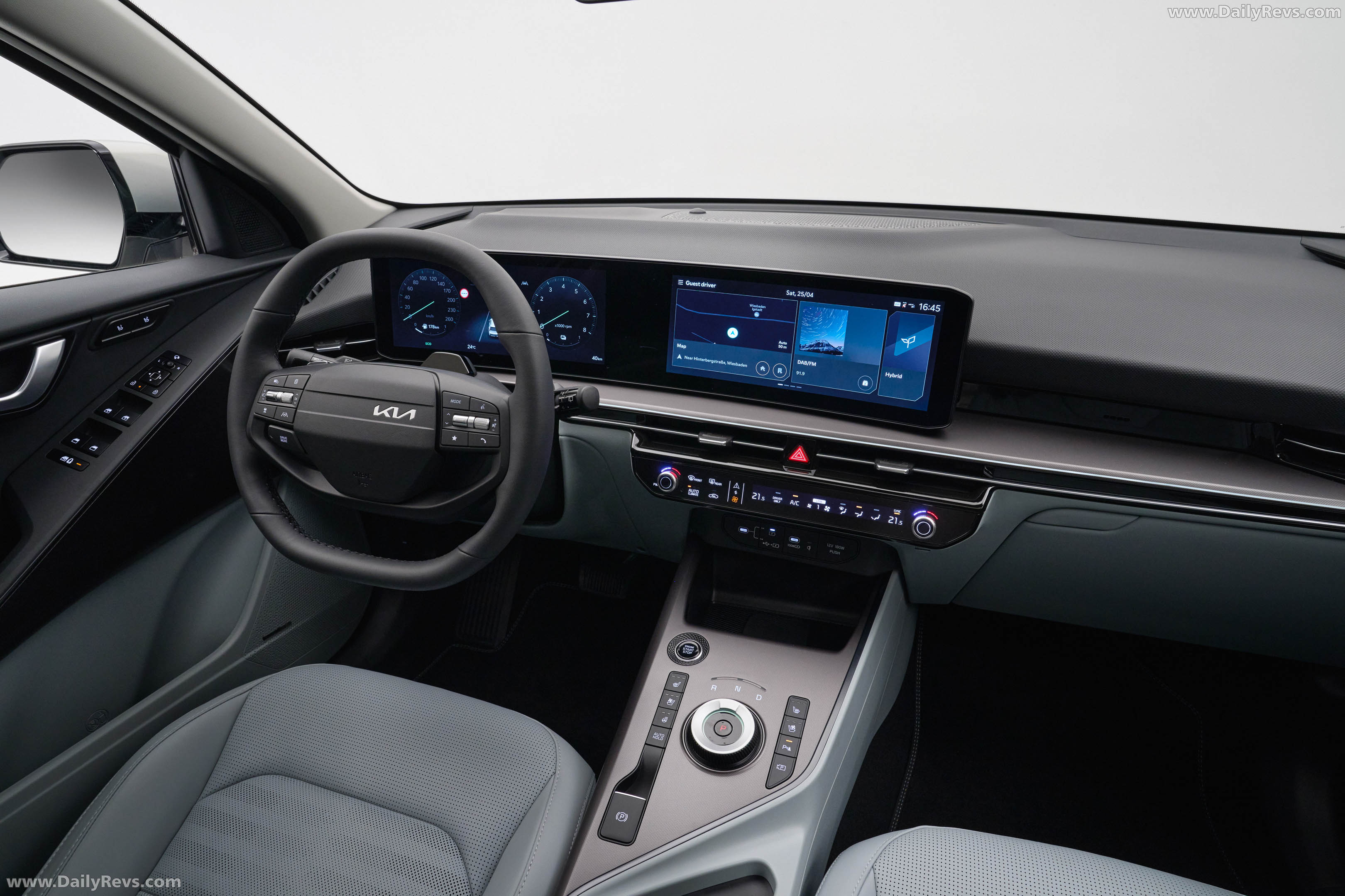 2027 Kia Niro European Version Interior