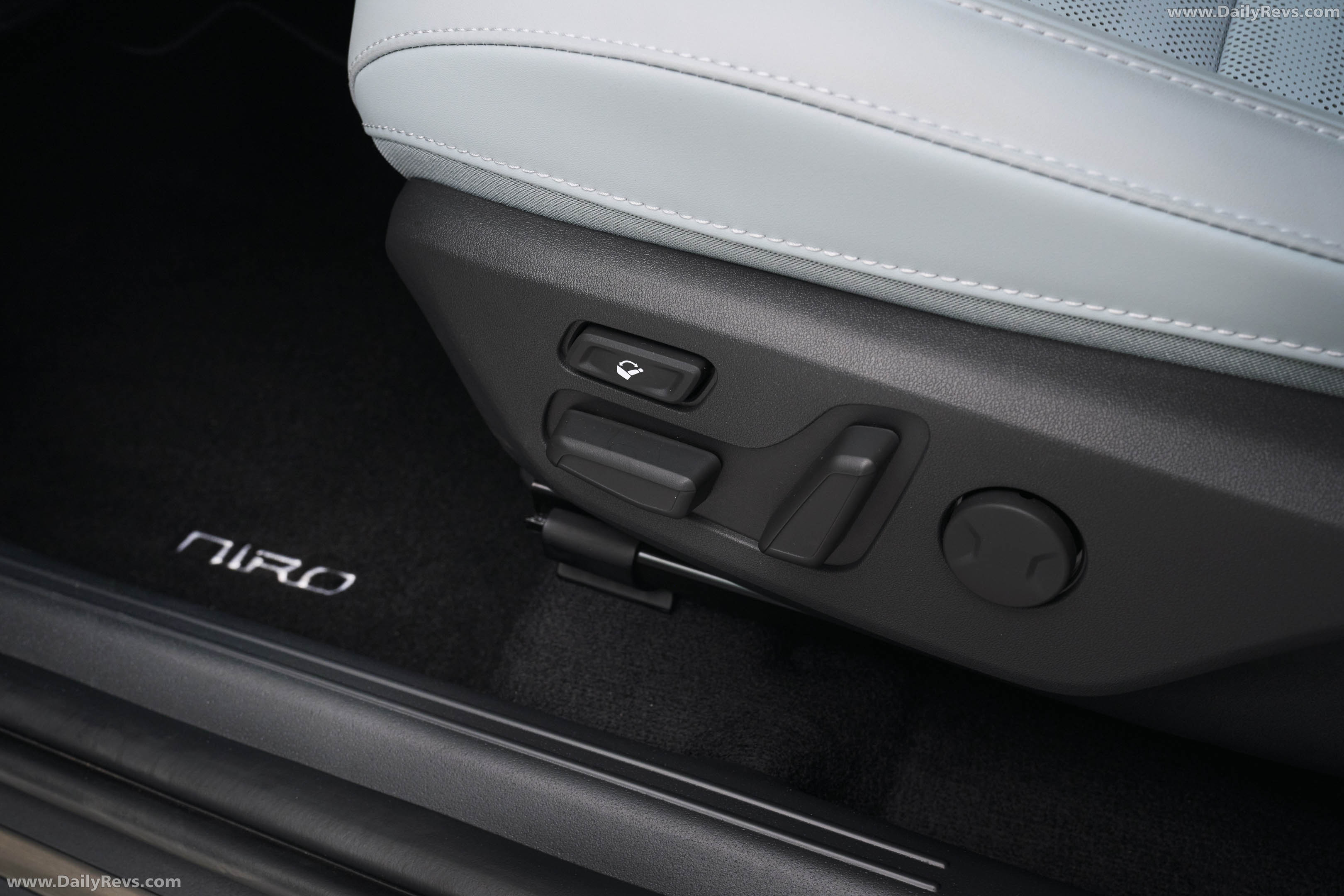 2027 Kia Niro European Version Interior