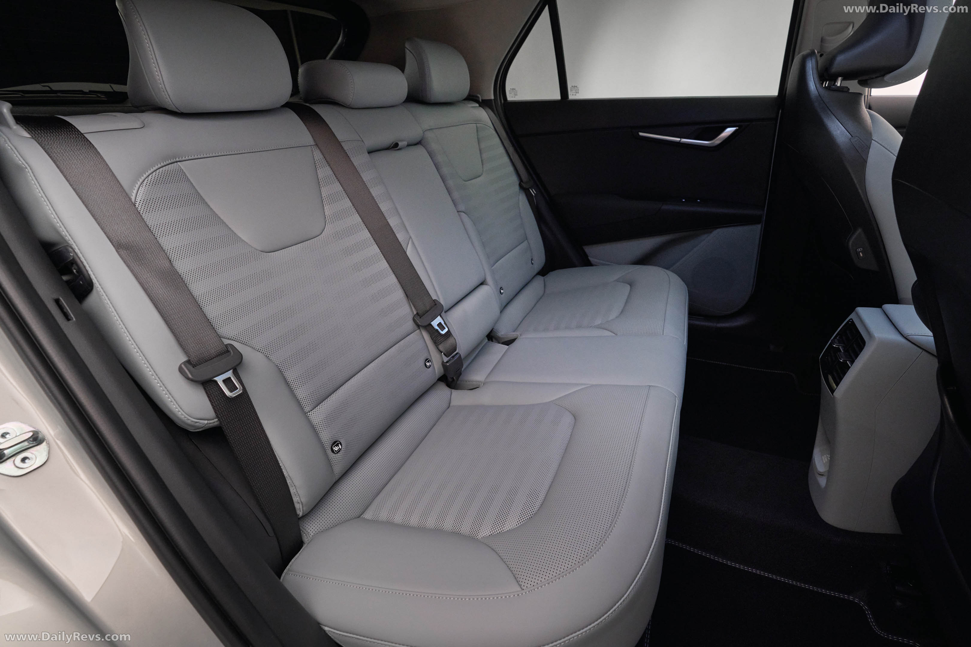 2027 Kia Niro European Version Interior