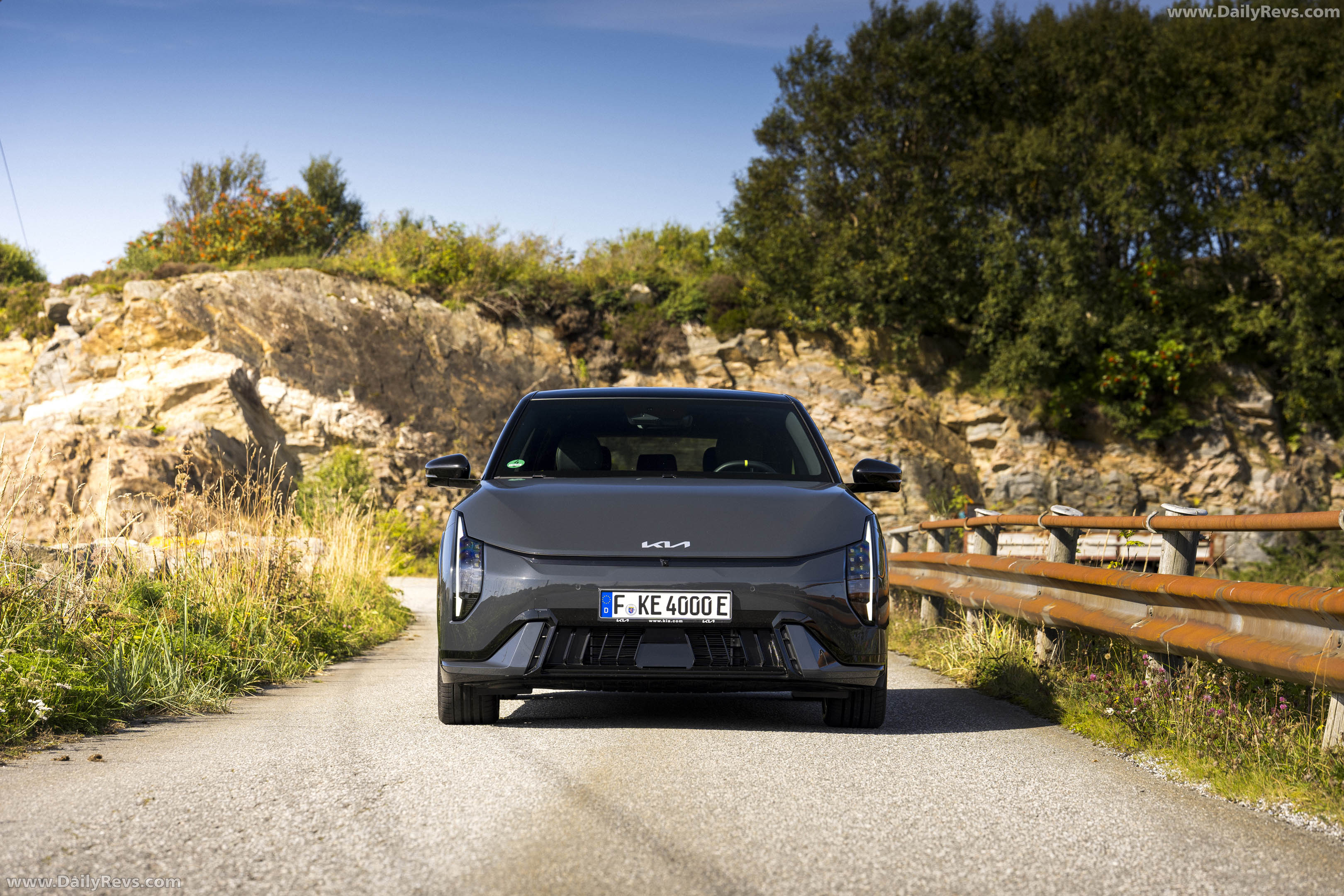 2027 Kia EV3 GT Front View