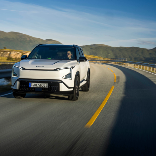 2027 Kia EV5 GT Front View