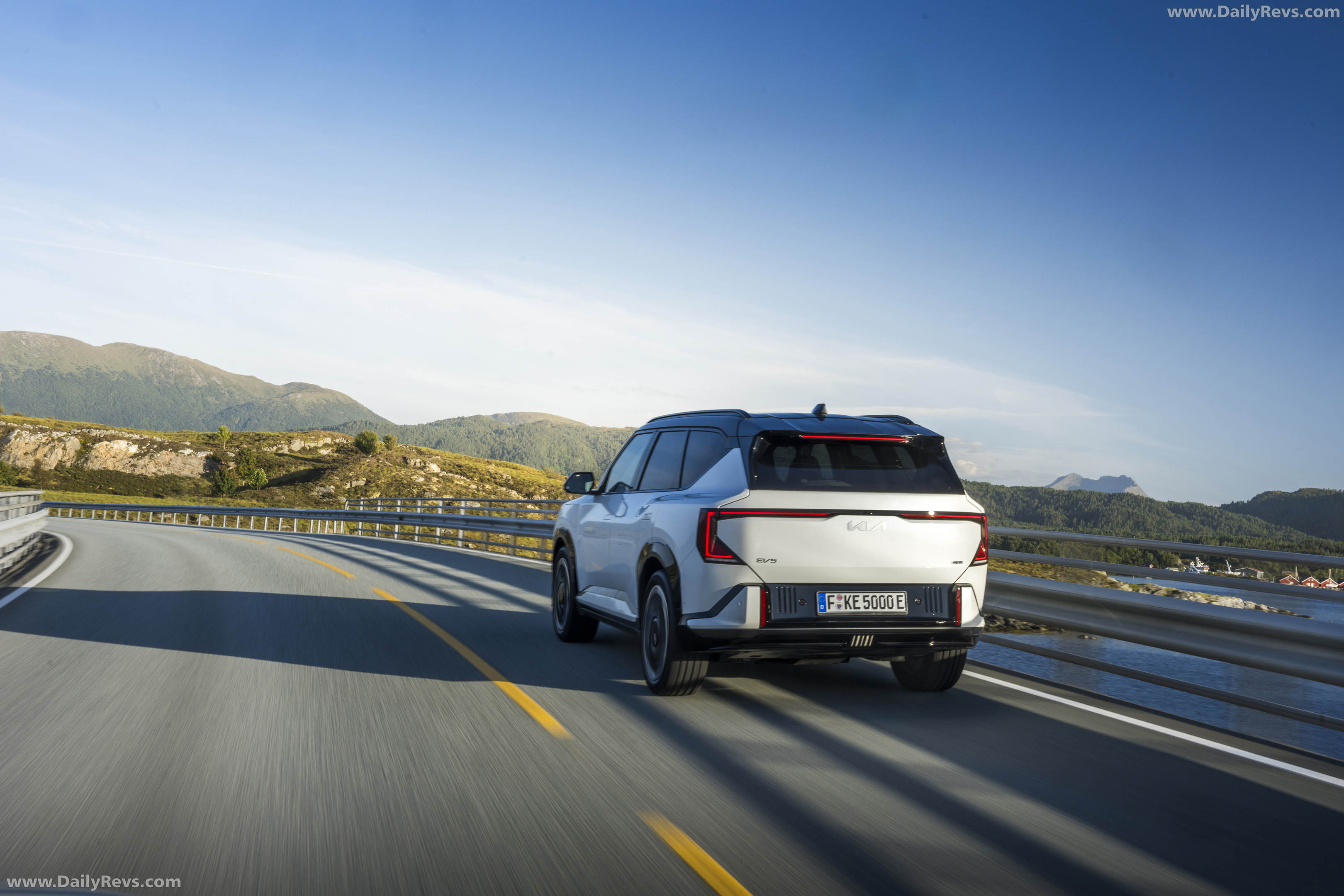 2027 Kia EV5 GT Rear View