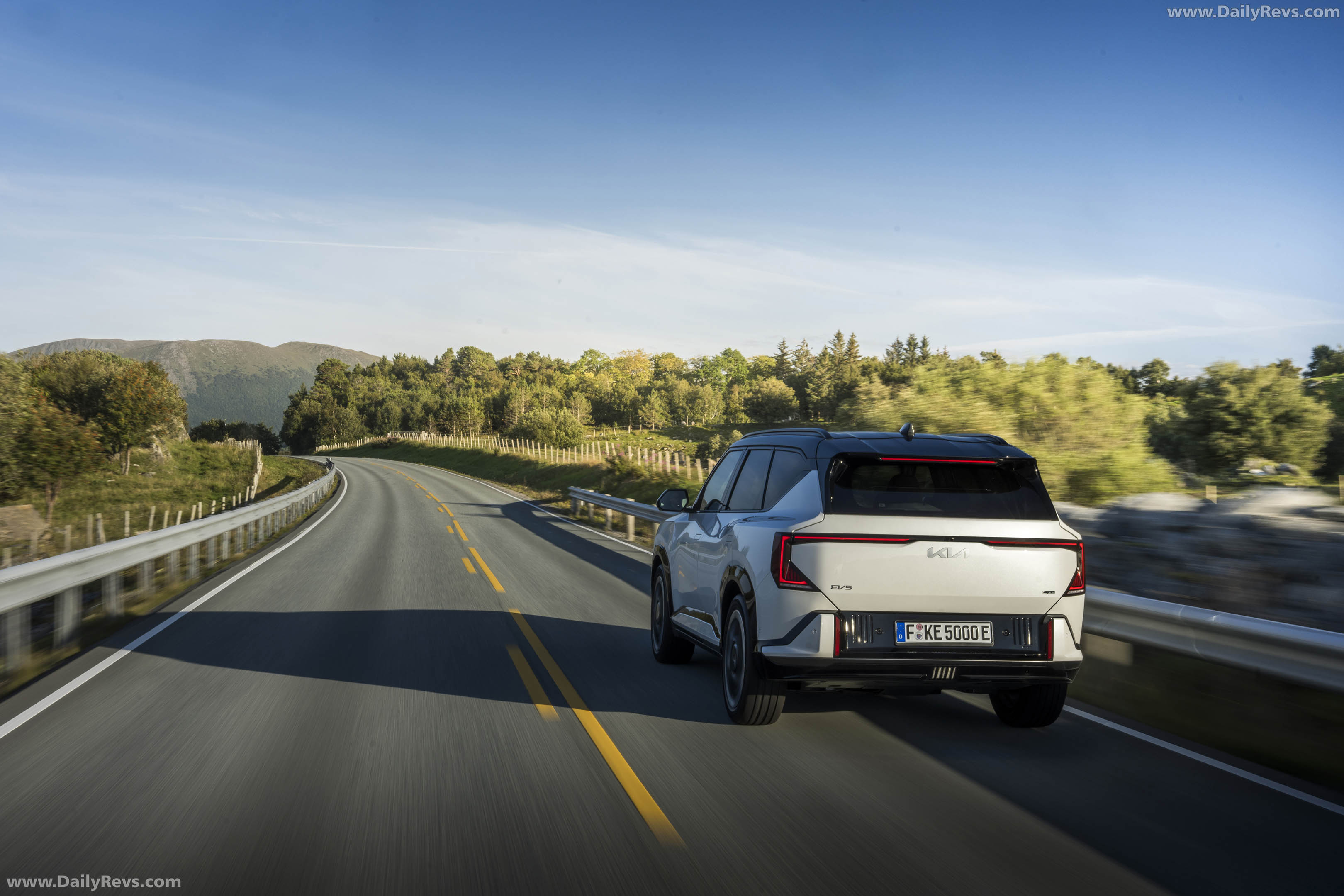 2027 Kia EV5 GT Rear View