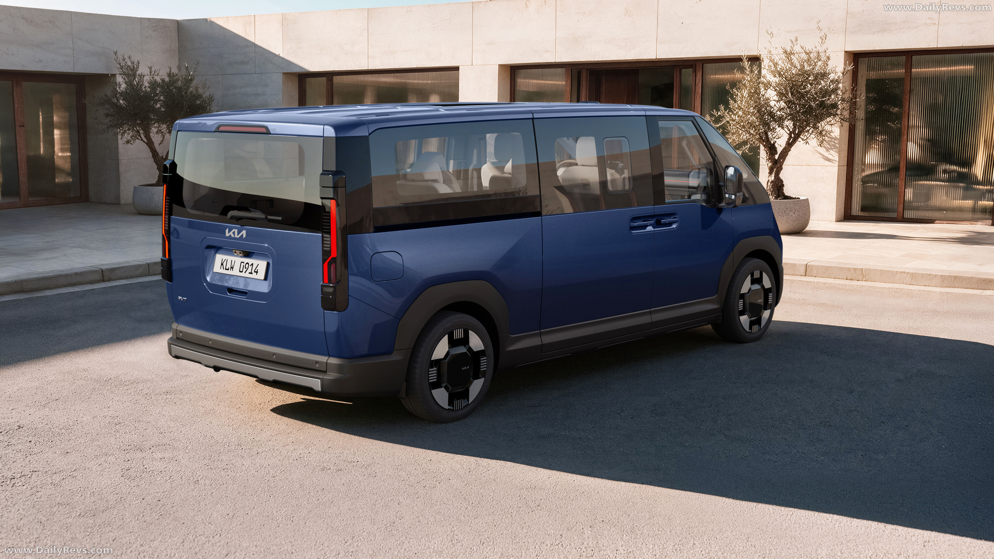 2027 Kia PV7 Rear View