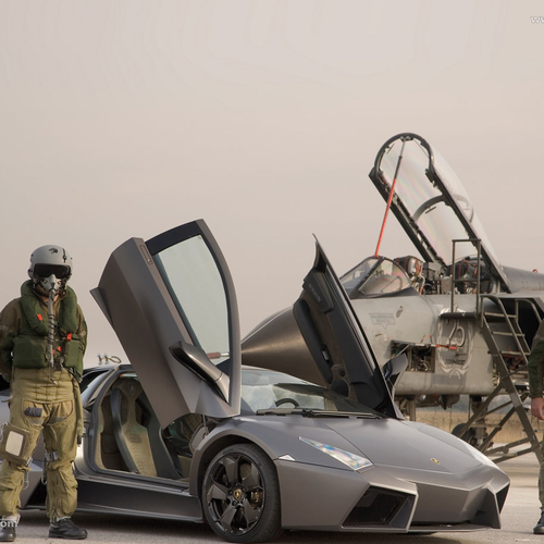 2008 Lamborghini Reventon Front View