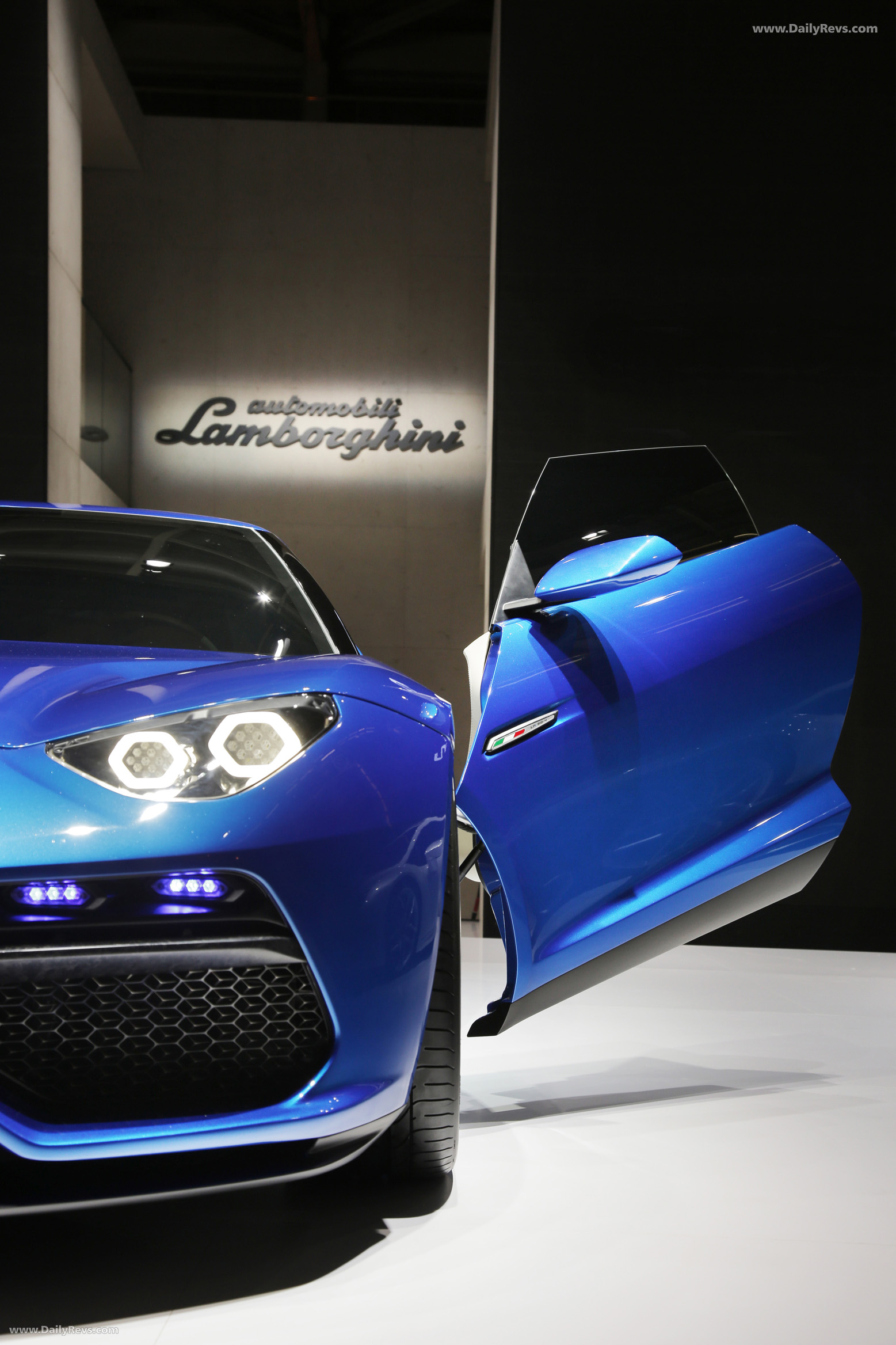 2014 Lamborghini Asterion LPI910-4 Concept Exterior