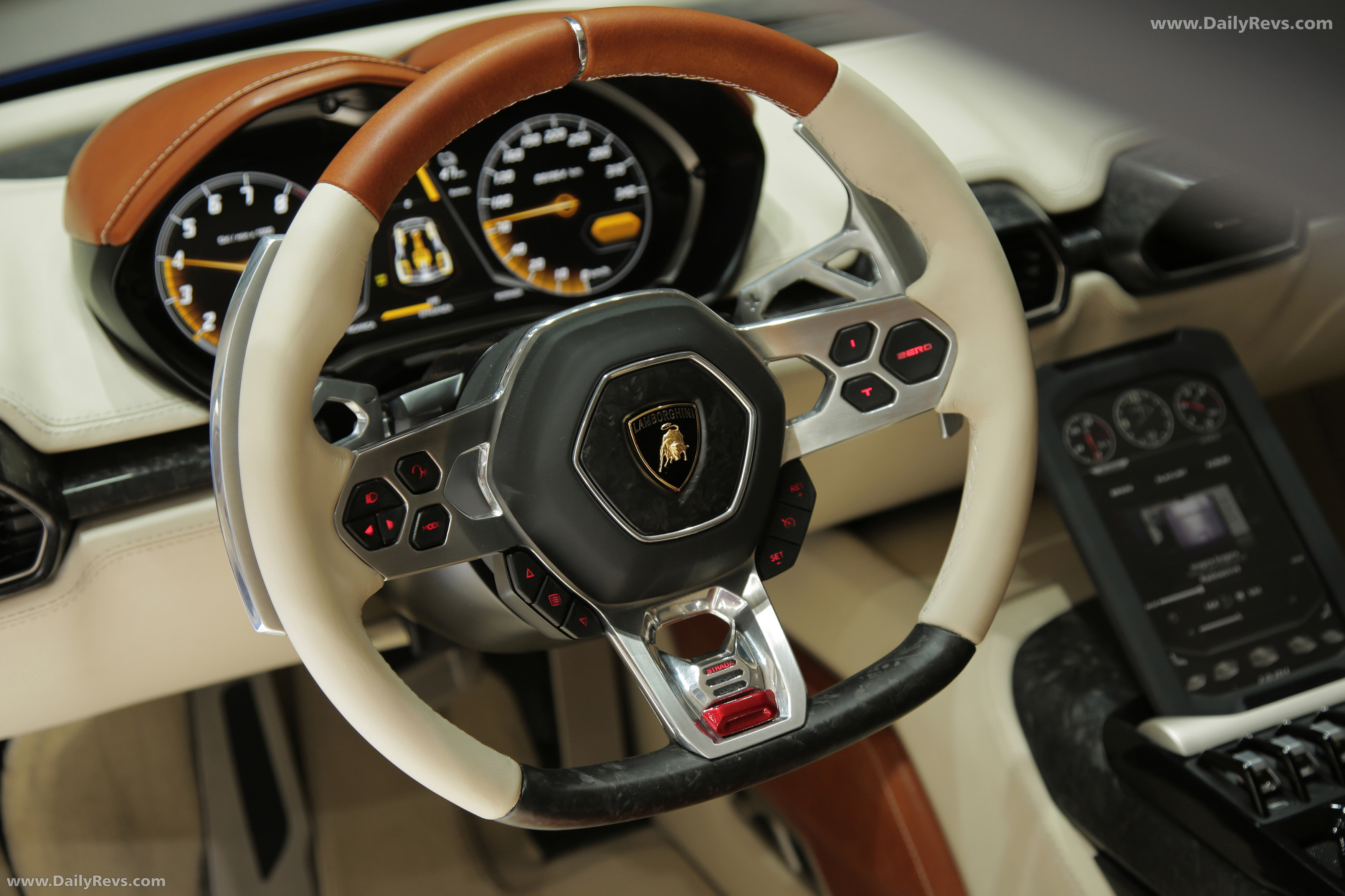 2014 Lamborghini Asterion LPI910-4 Concept Interior