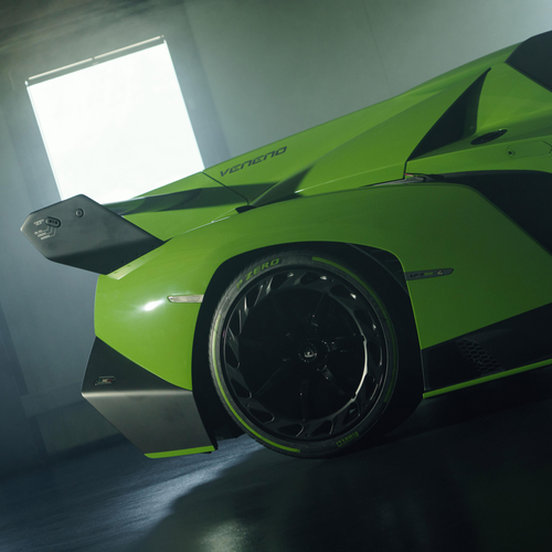 2014 Lamborghini Veneno Roadster Exterior