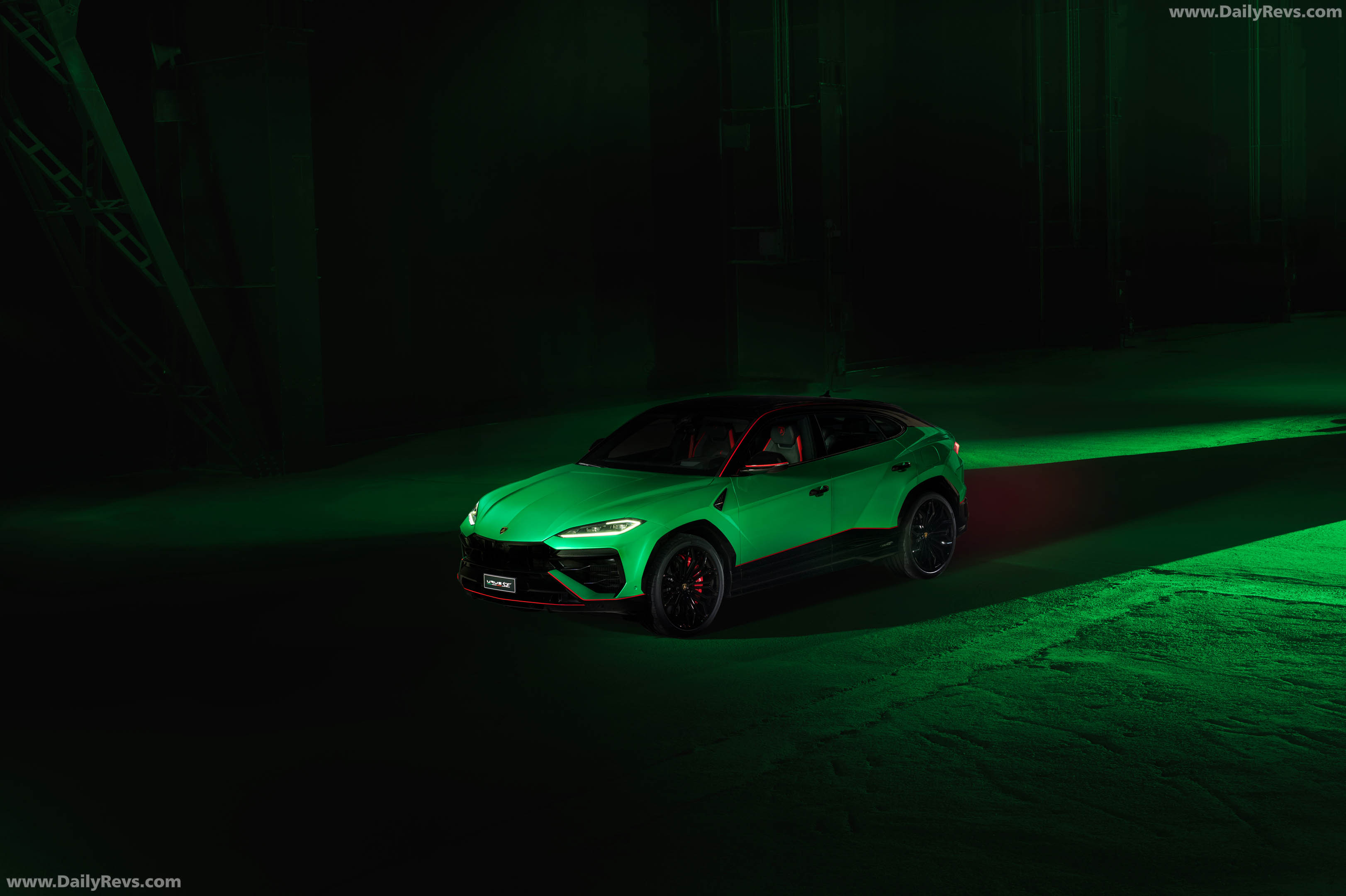 2027 Lamborghini Urus SE Tettonero Capsule Front View