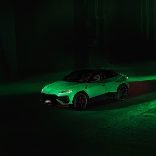 2027 Lamborghini Urus SE Tettonero Capsule Front View